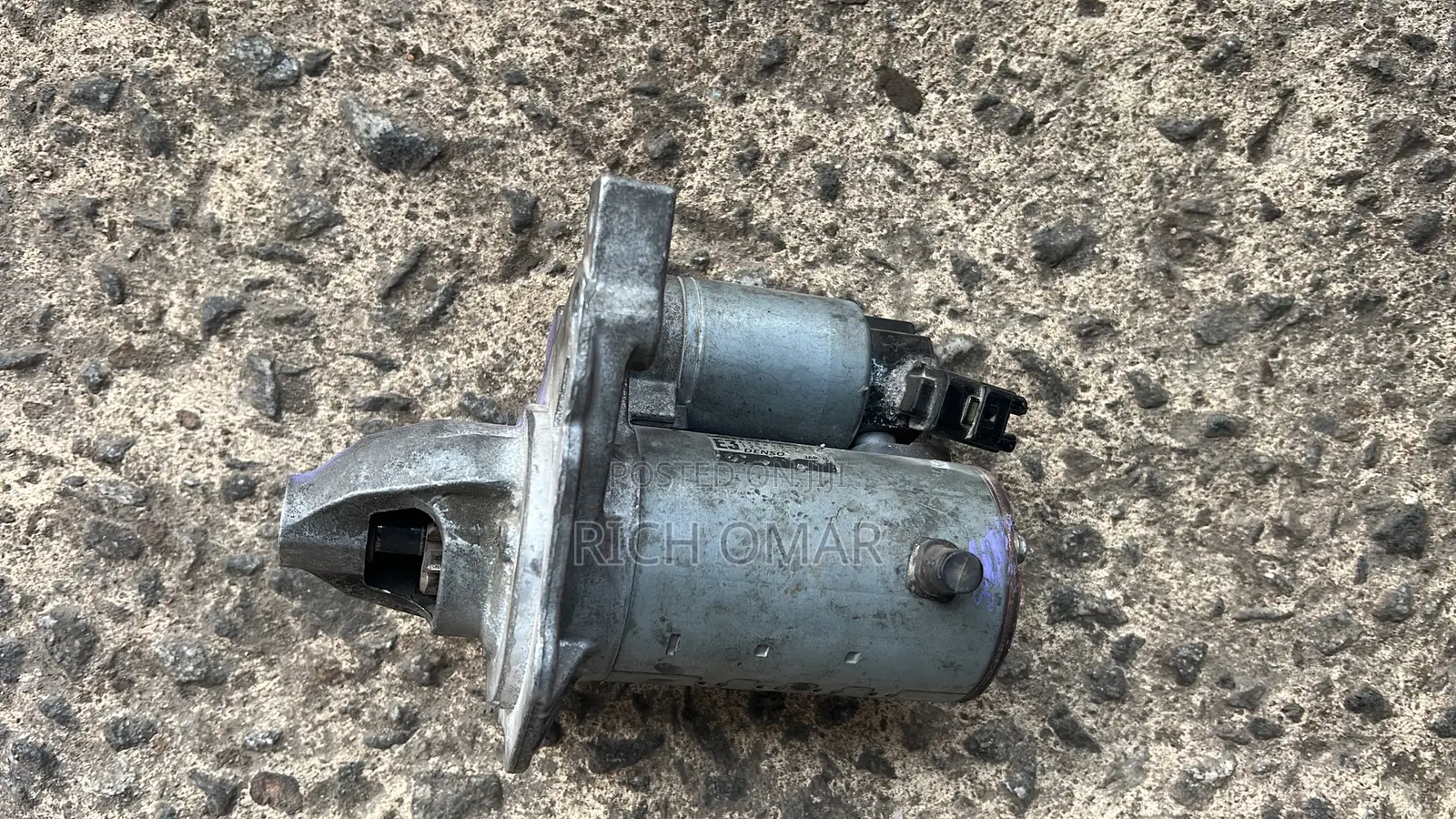 Vitz 2012 Starter