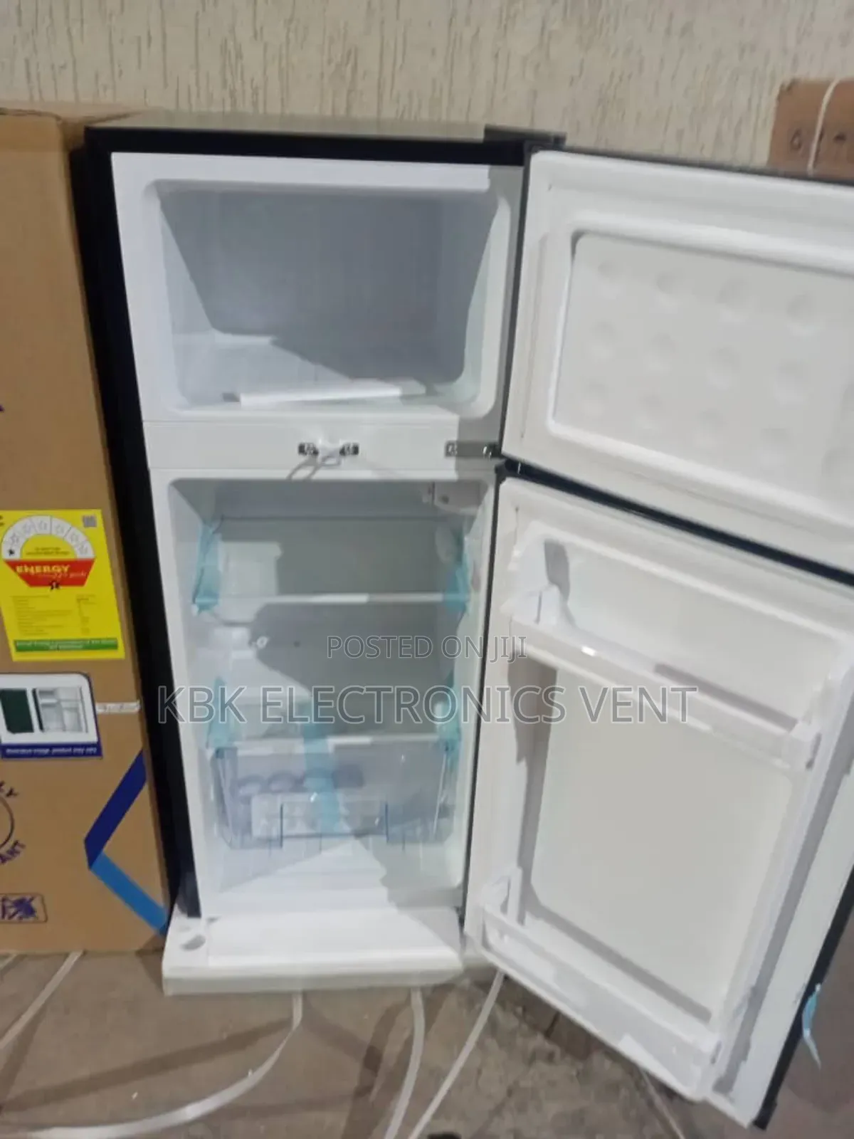 Pearl 72liter Table Top Double Door Fridge