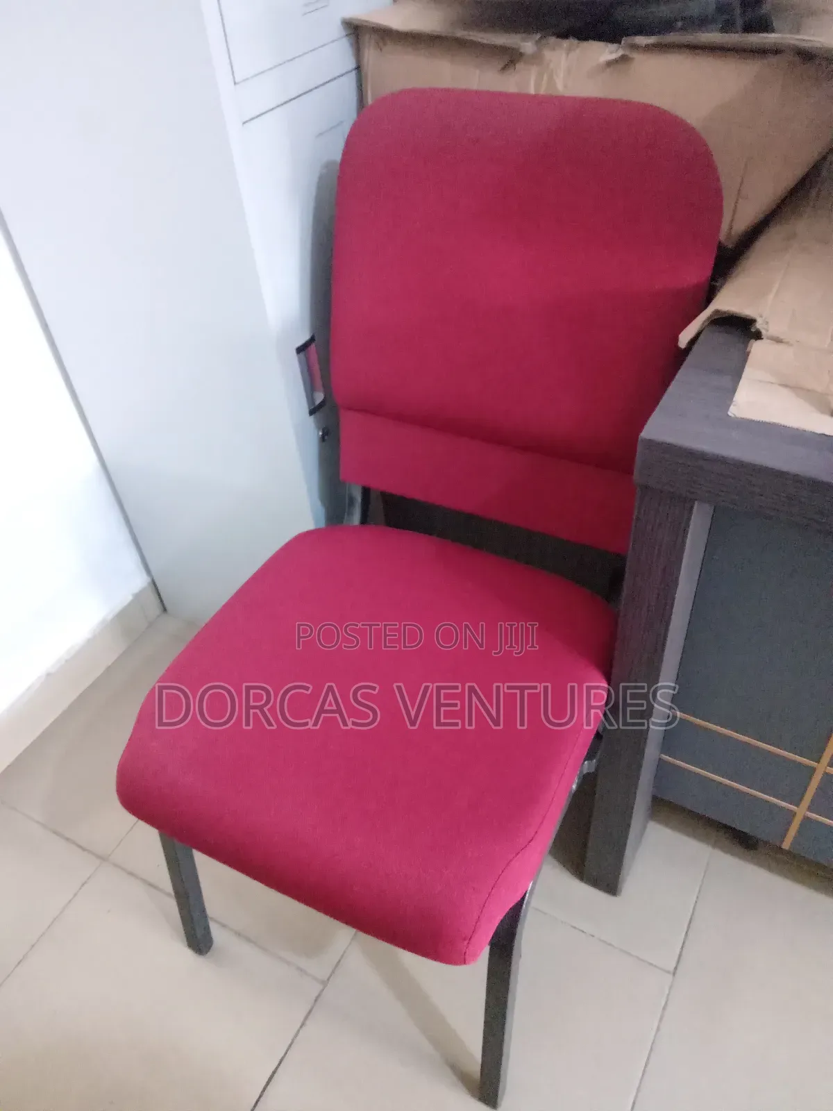Ladia Auditorium Chair