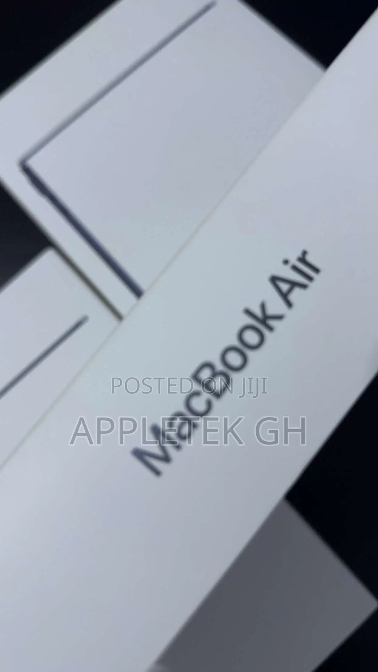New Laptop Apple MacBook Air 2025 M4 15-inch 16GB Apple M4 SSD 256GB