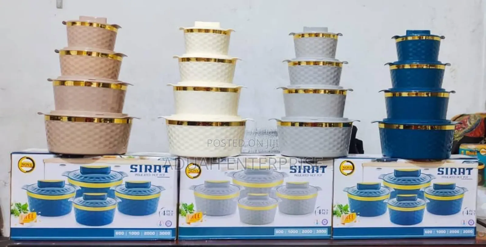 4 Set Insulated Containers