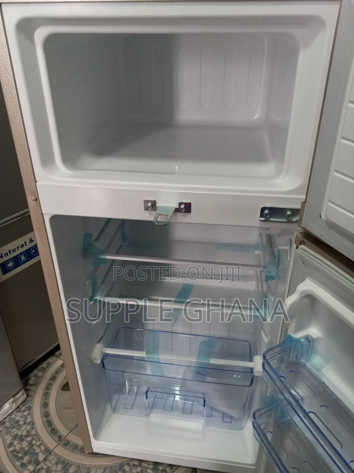 Energy Saving Westpool Double Door Fridge 95l