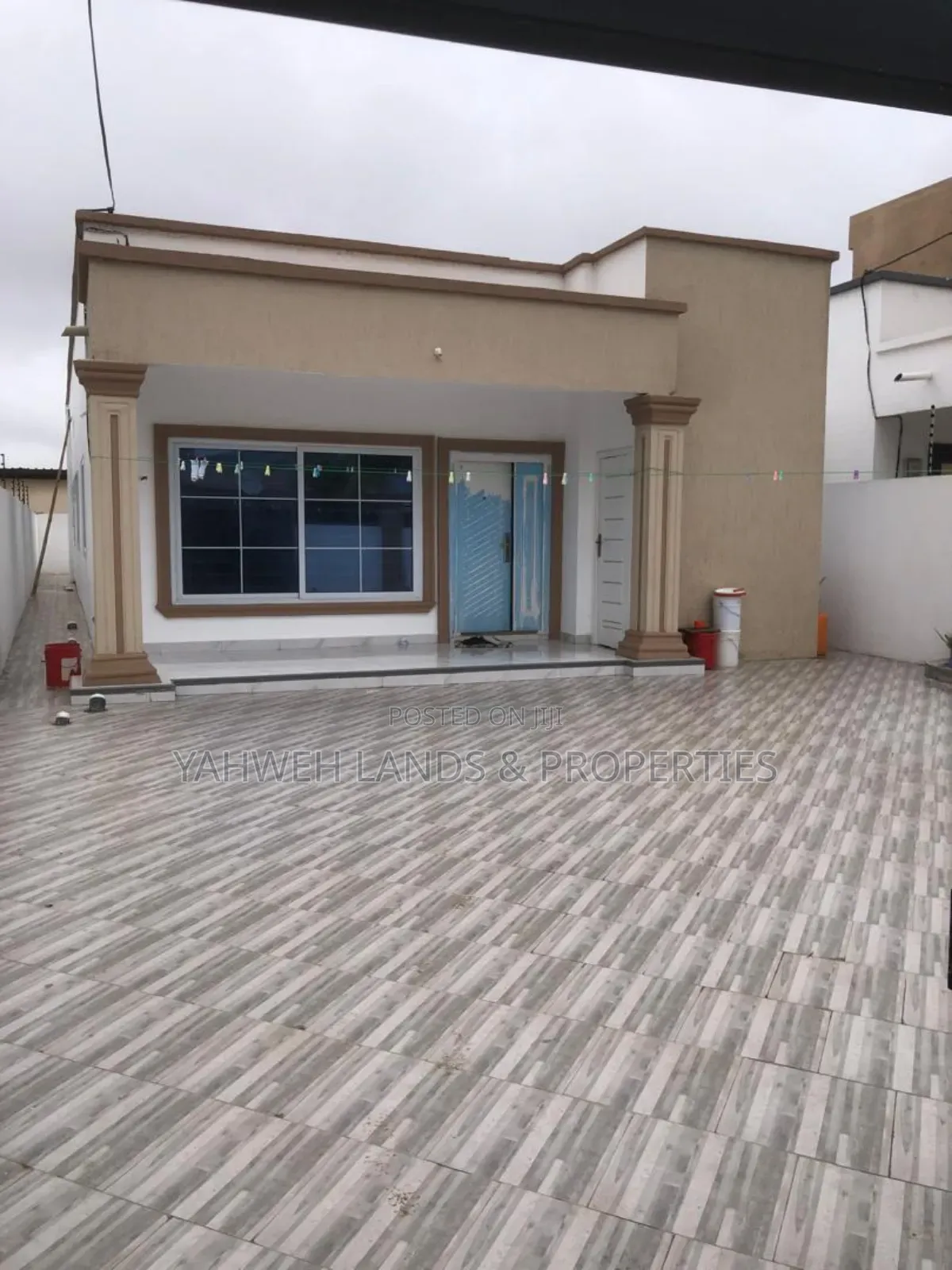 3bdrm House in Spintex for sale