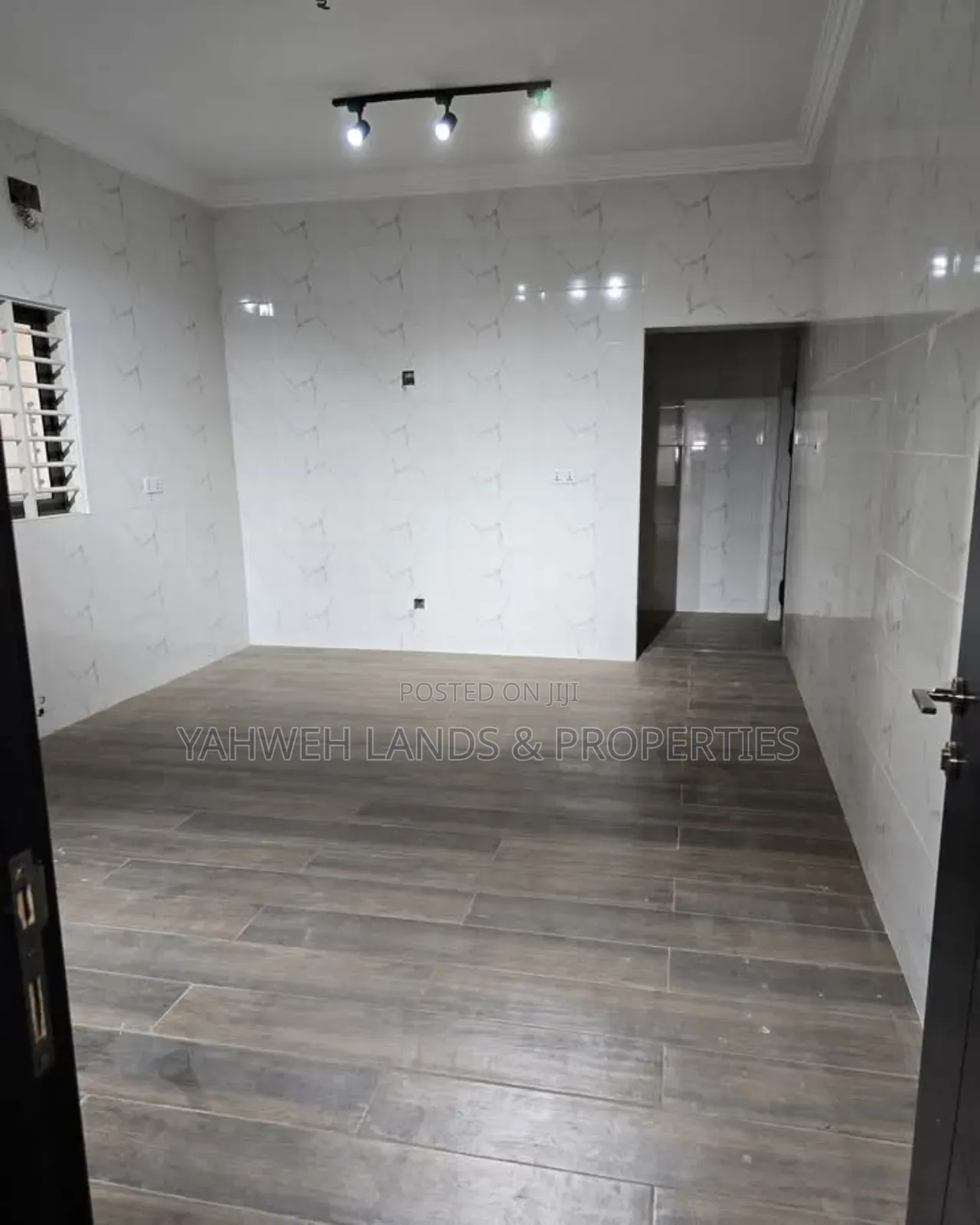 4bdrm House in Kwabenya for sale