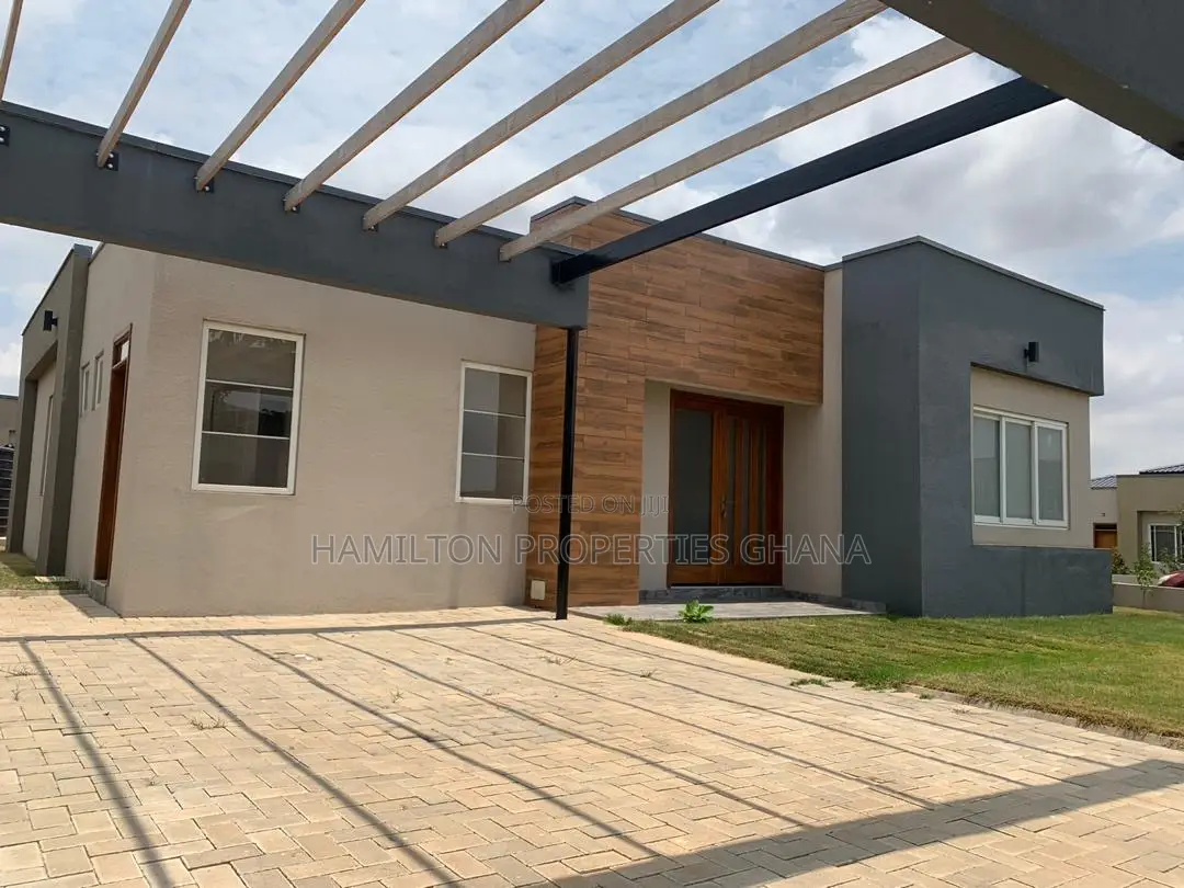 3bdrm Townhouse / Terrace in East Legon Hills for rent