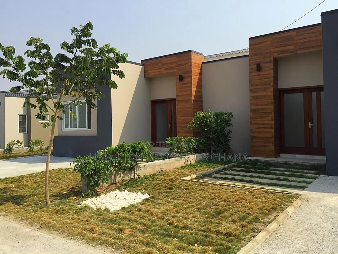 3bdrm Townhouse / Terrace in East Legon Hills for rent