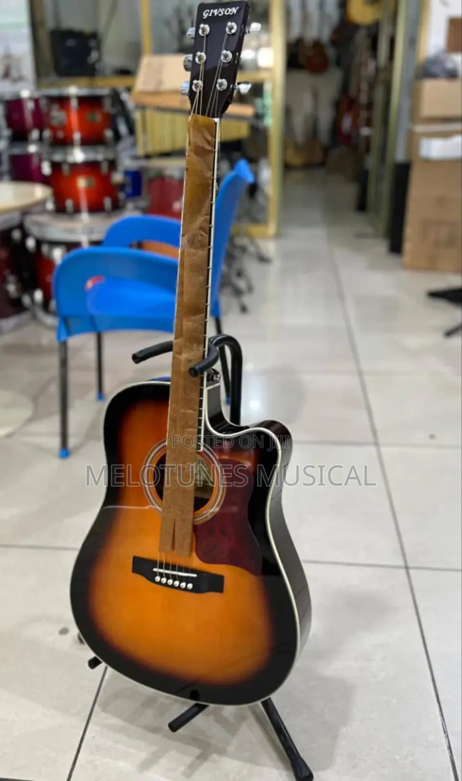 Givson 6-String Professional Semi-Acoustic Guitar