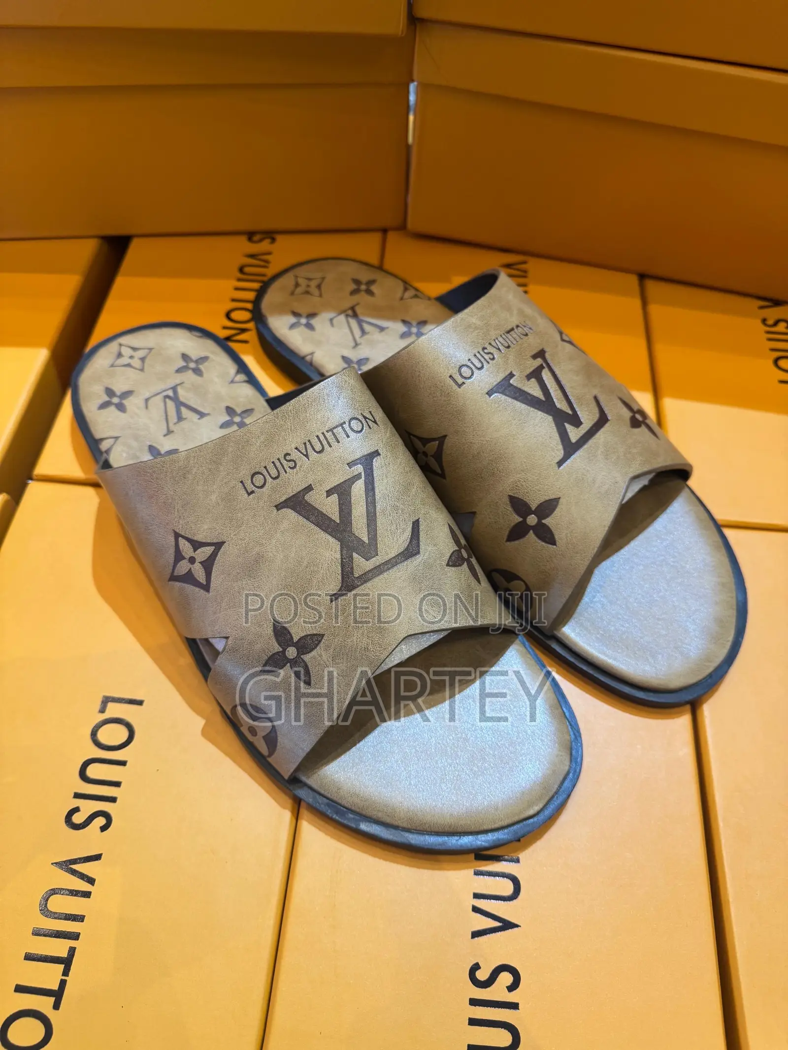 Louis Vuitton Men’S Quality Slides.