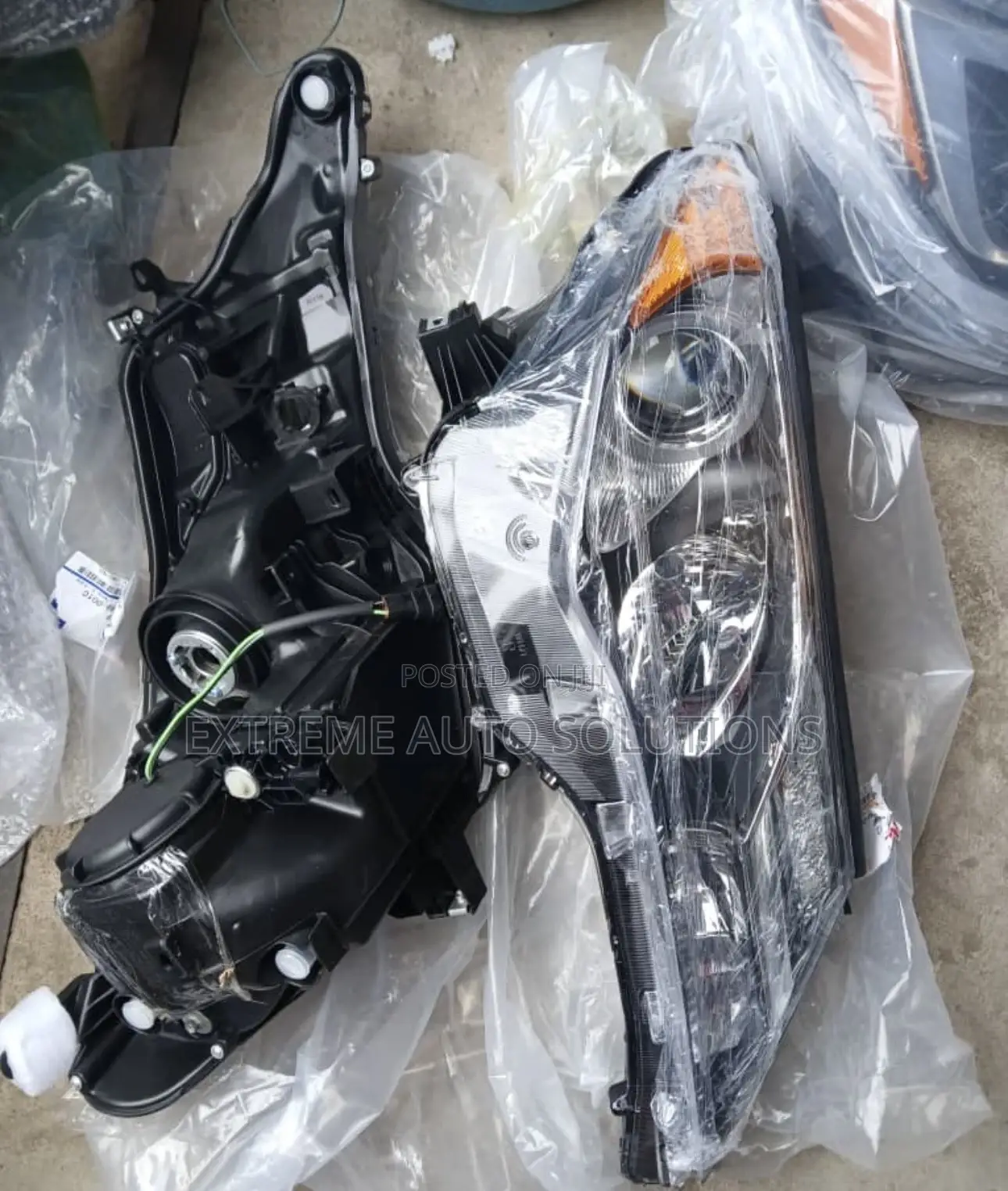 Toyota Rav 4 2013 Headlight