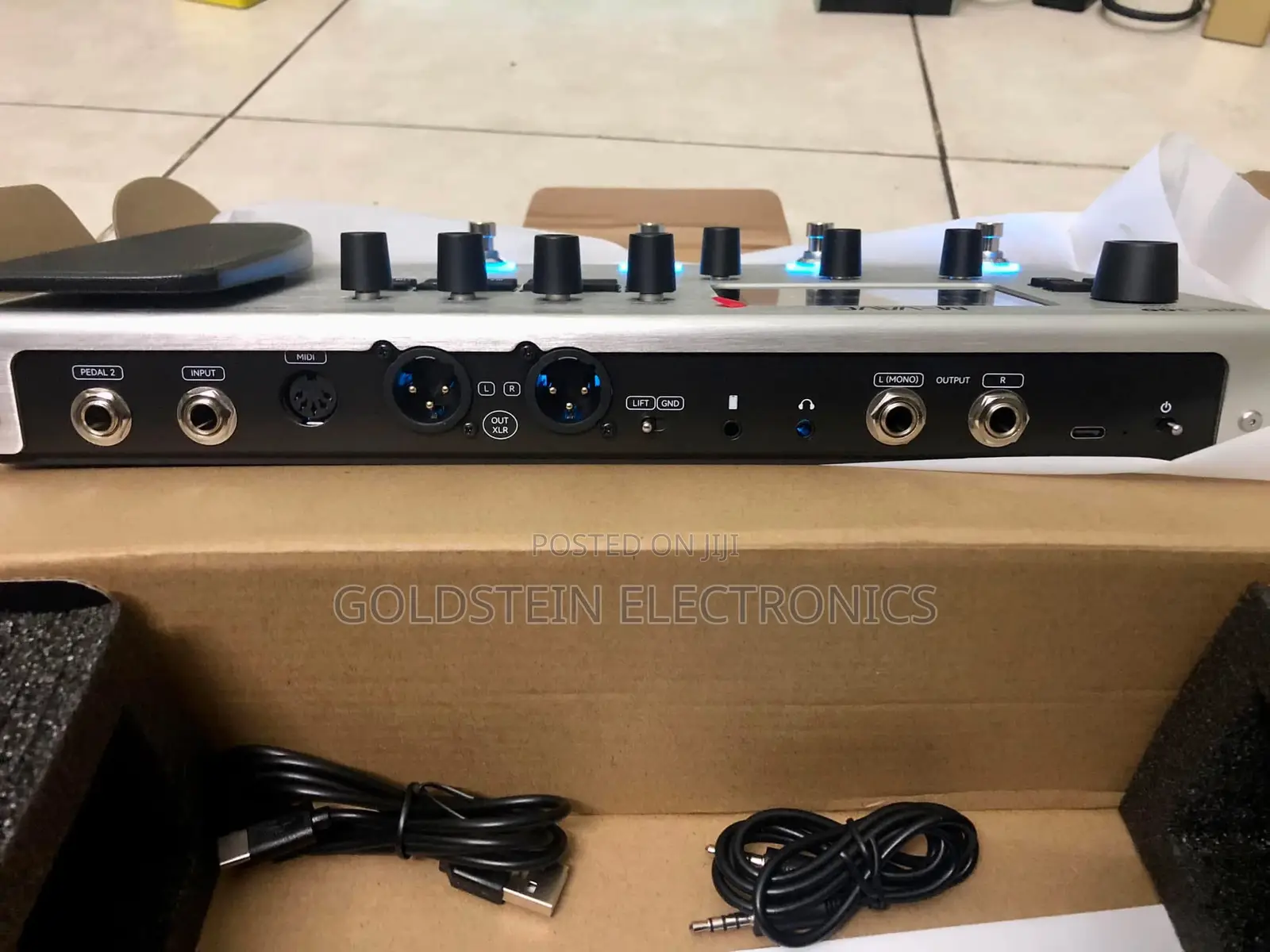 Guitar Effects Pedal With Bluetooth