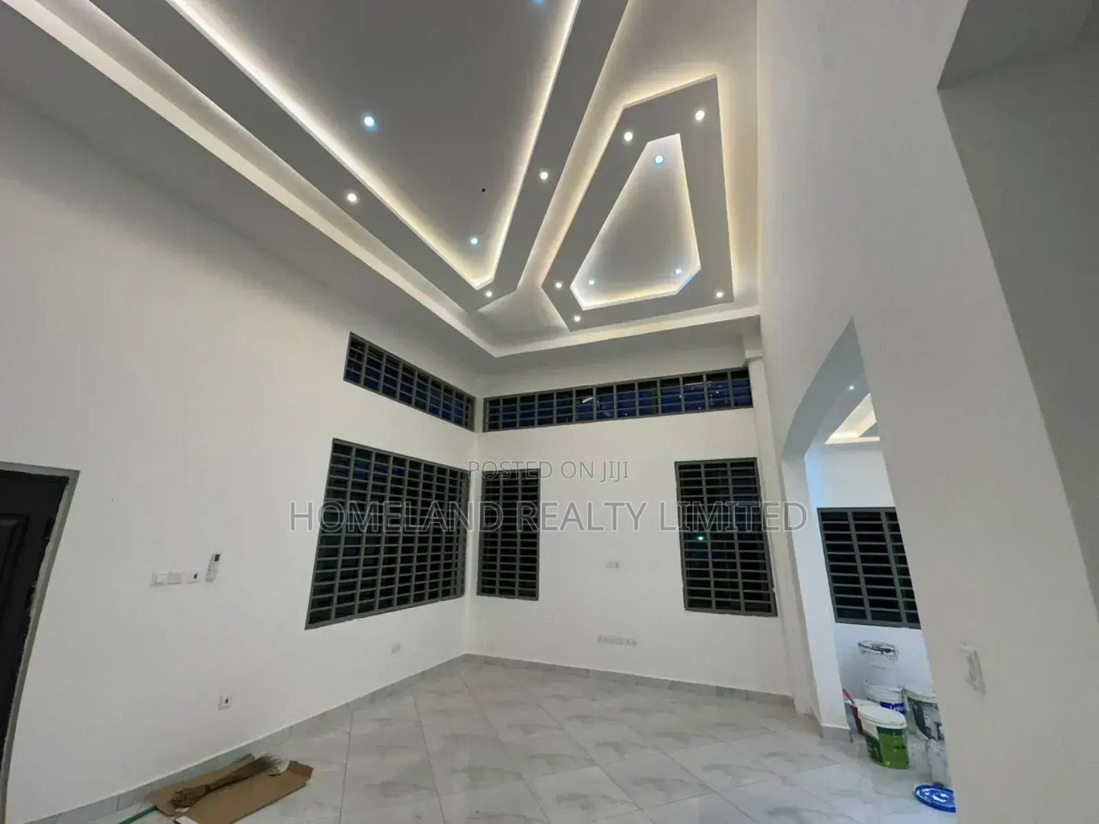 Furnished 4bdrm Duplex in Taxi Rank, Adenta for rent