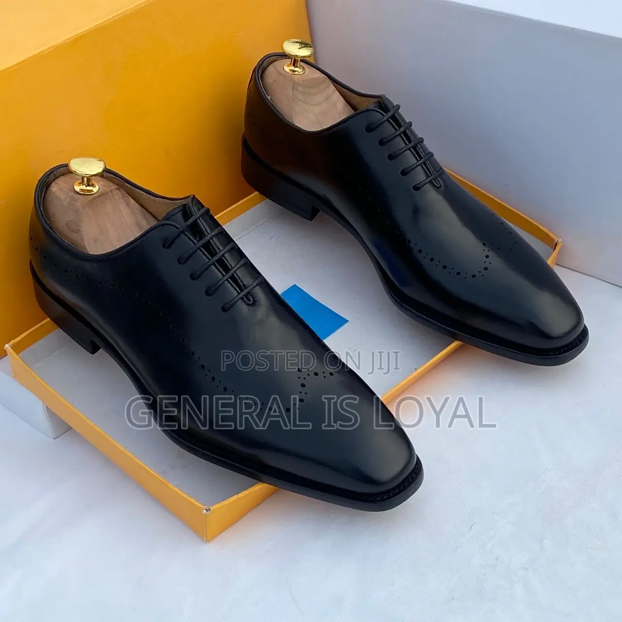 Berluti Black Leather Men Shoe