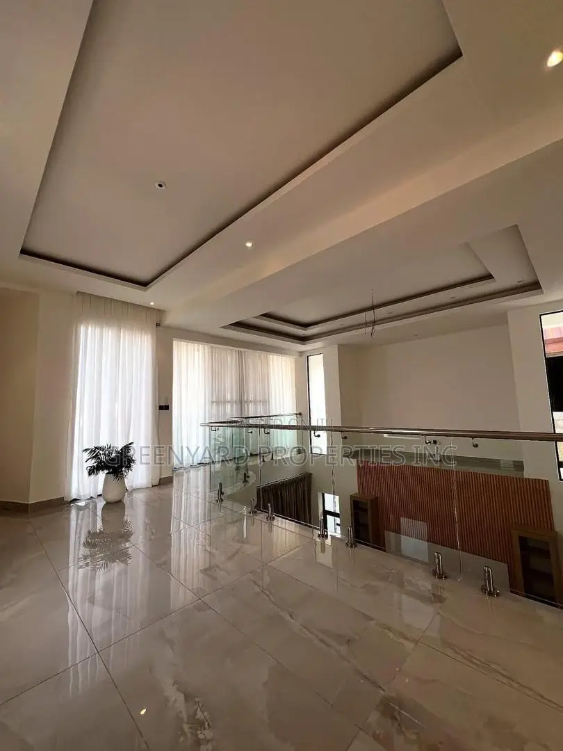 4bdrm House in Adjiringanor, East Legon for sale