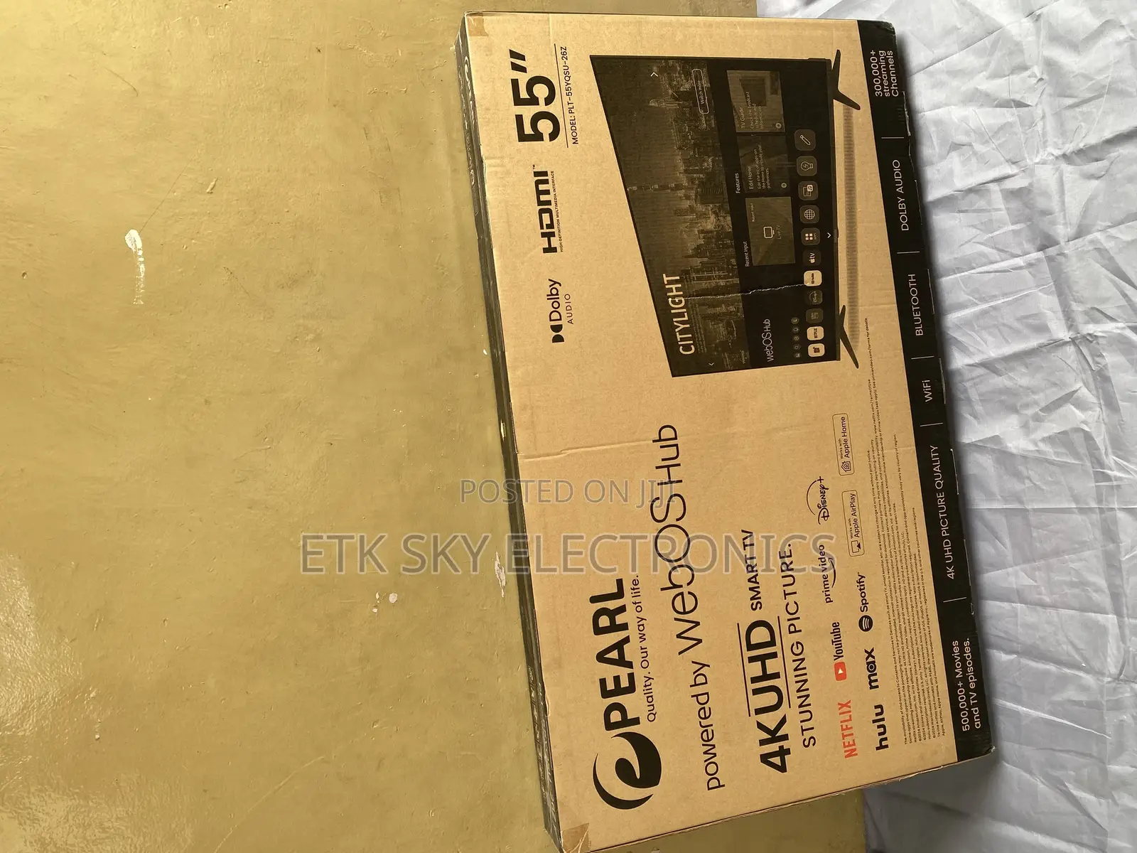 Futuristic Pearl 55 Smart Uhd Tv