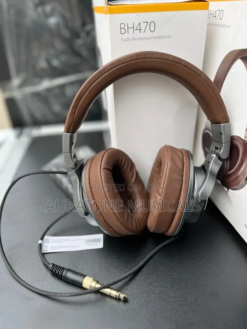 Studio Monitoring Headphones