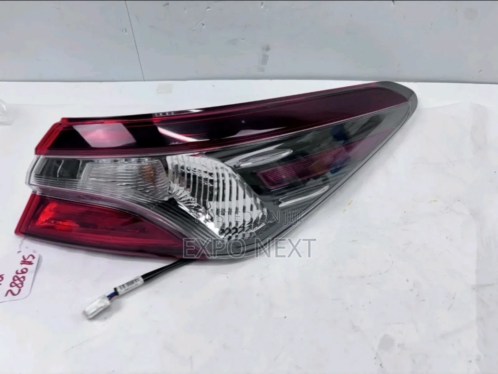 2018-2023 Toyota Camry Halogen Right Tail Light