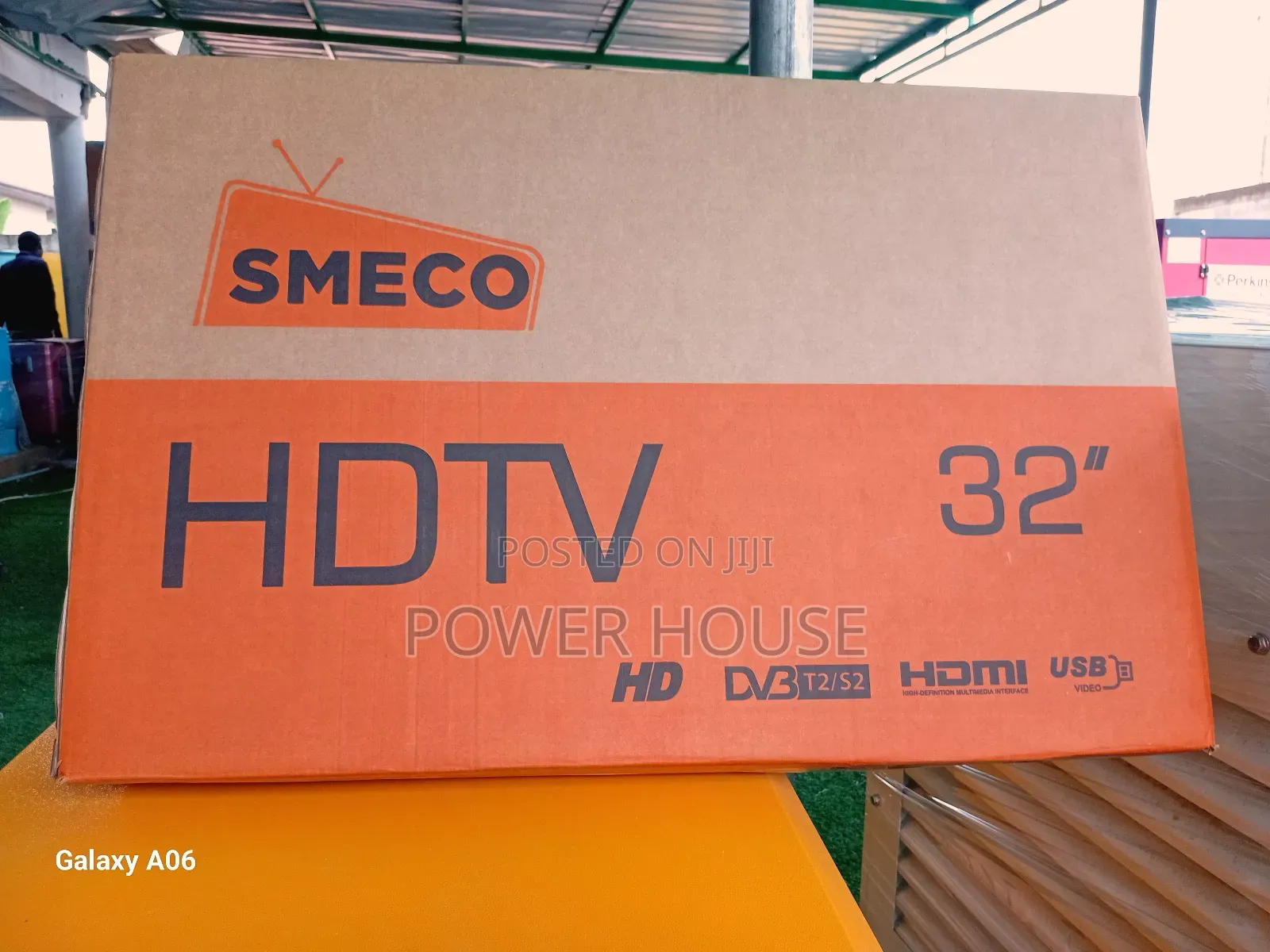 Electric Dreams Live Smeco 32inches Tv Cool