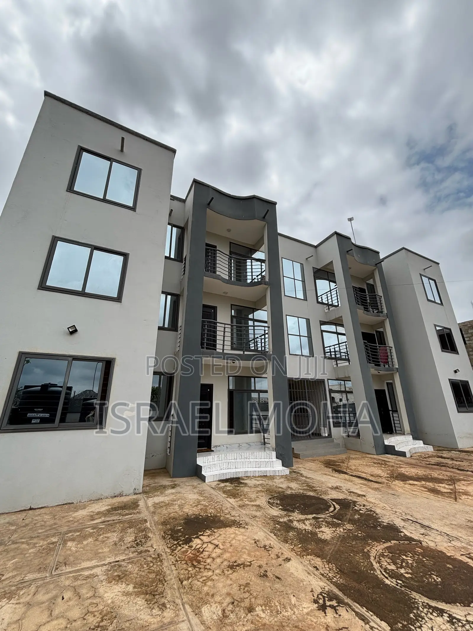 Ex-Two Bedroom Apartment for Rent at Adenta New Legon