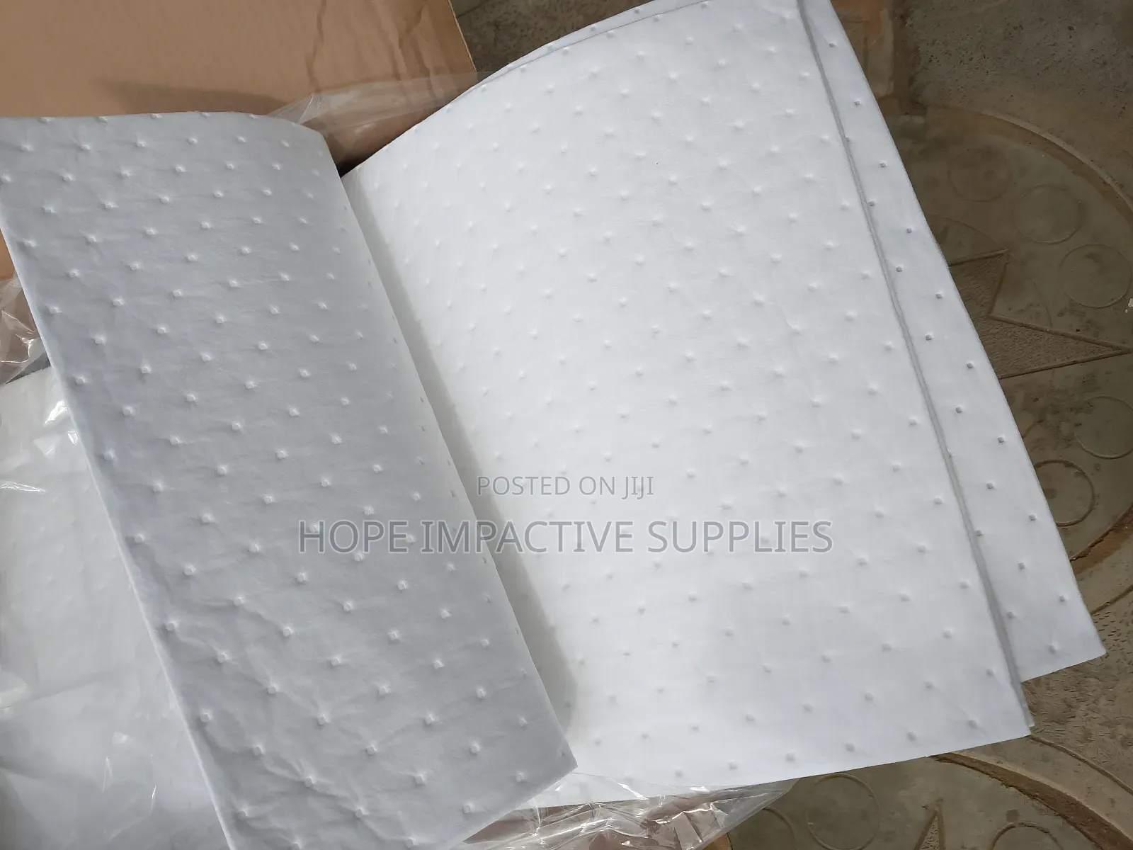 Oil Absorbent Pad(100/Bale)