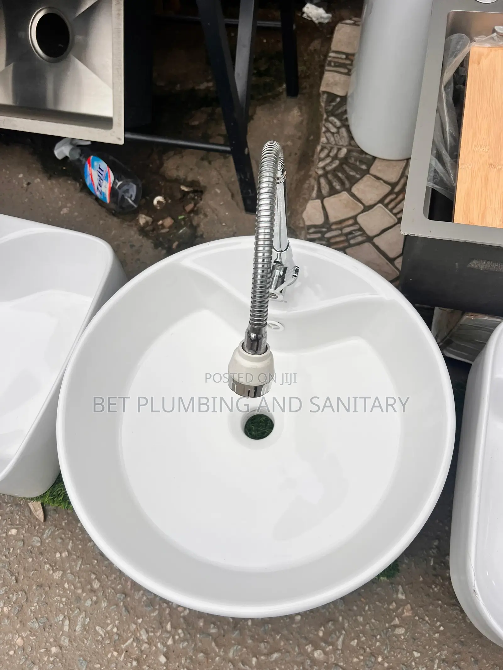 Italian Vanity Basin With Tap(Complete)_pedicure Basin