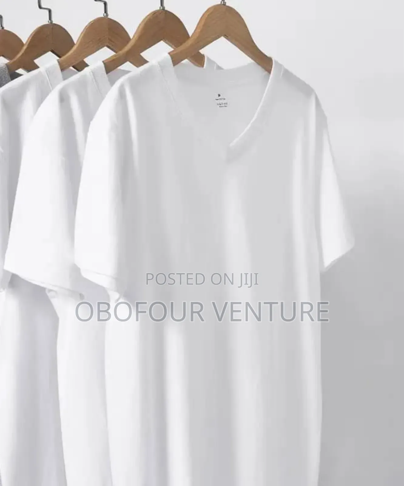 Quality Plain White v-Neck From Usa Gildan White