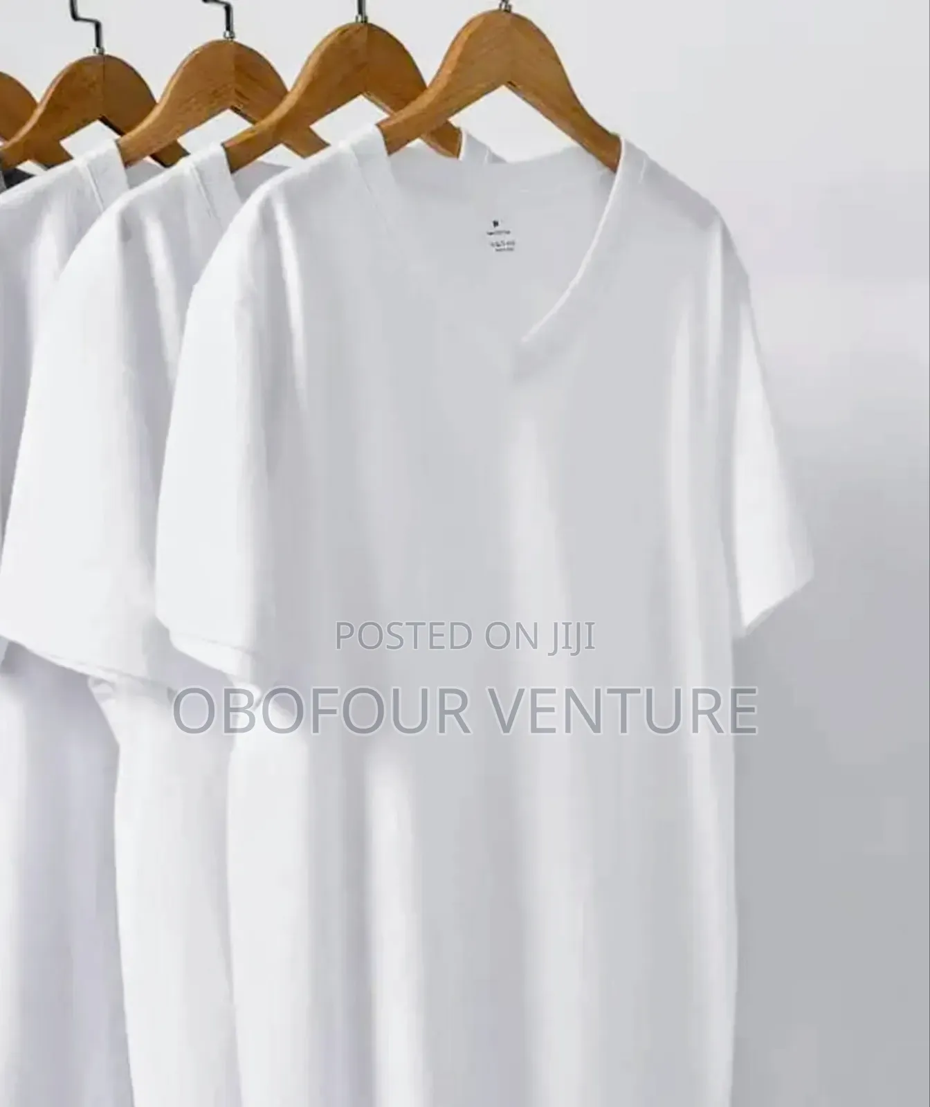 Quality Plain White v-Neck From Usa Gildan White