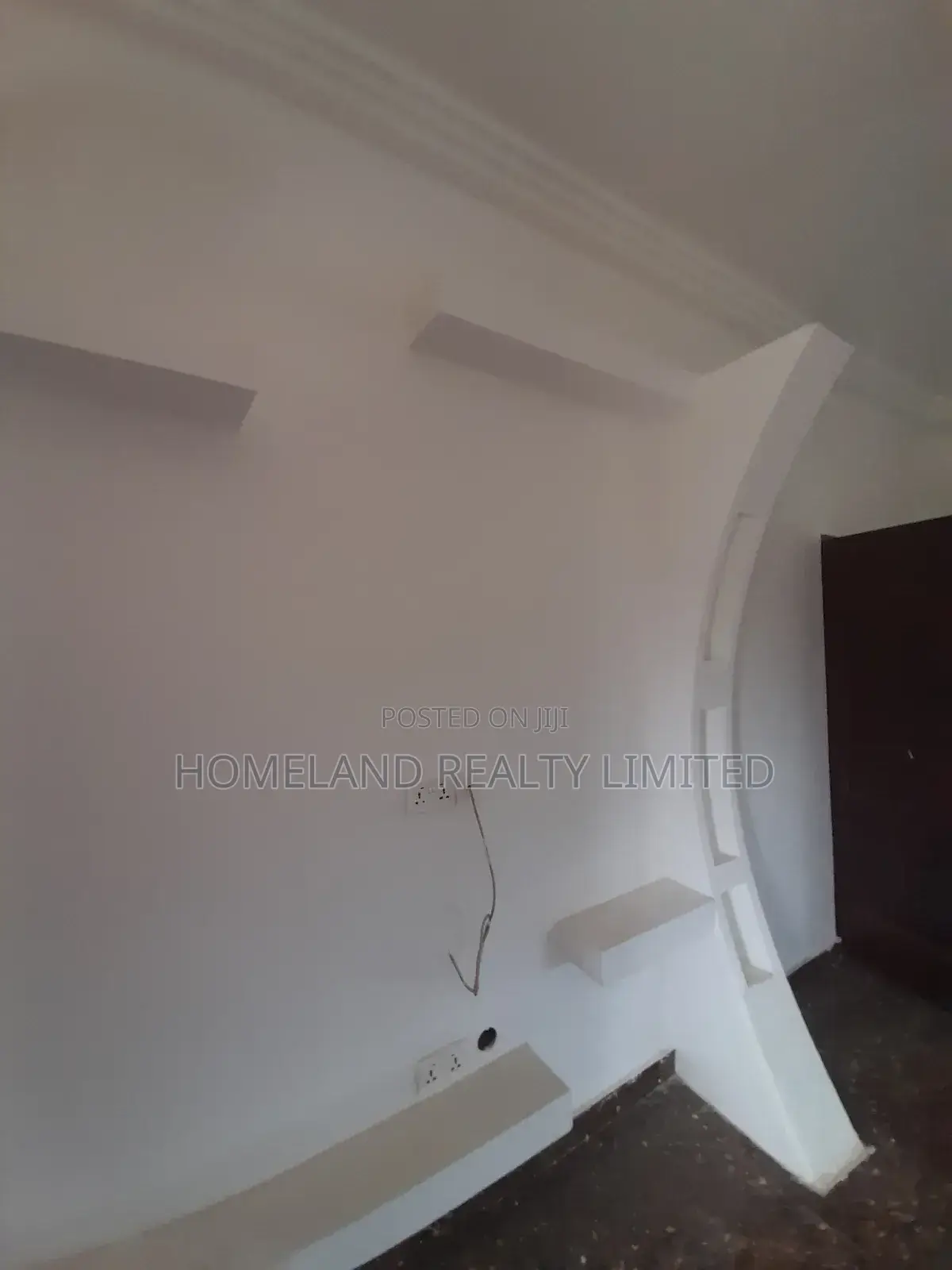 2bdrm Bungalow in Home Away Hotel, Adenta for rent