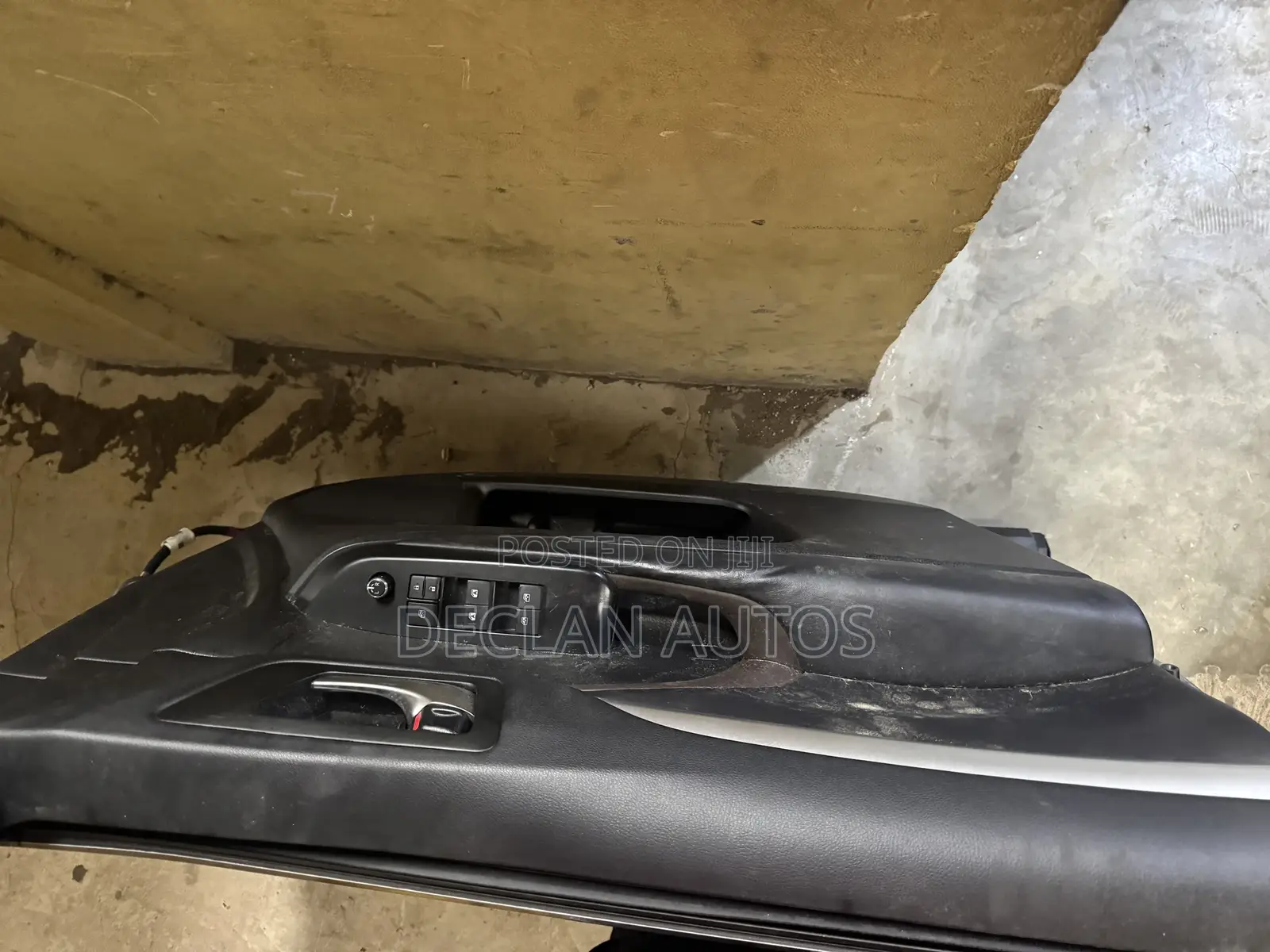 Toyota Highlander 2017 Door Front Driver