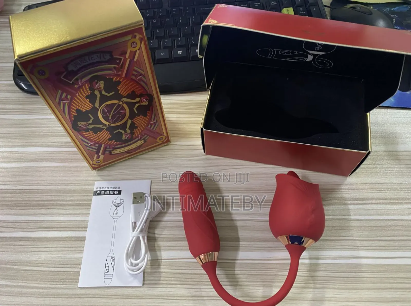 Rose Dual Action Massager – Licker Thrusting Dildo