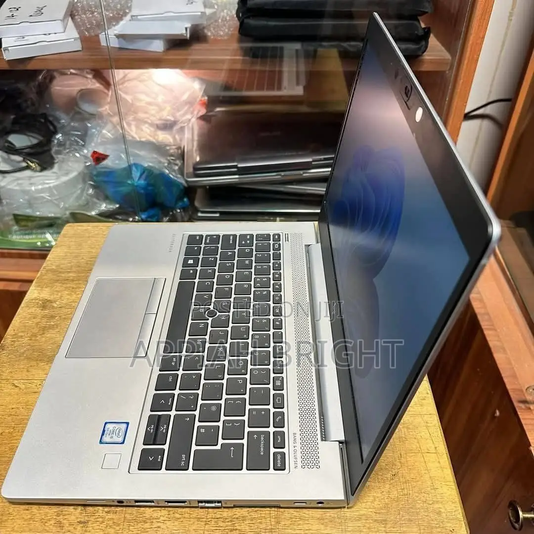 Laptop HP EliteBook 840 G5 8GB Intel Core I5 SSD 256GB
