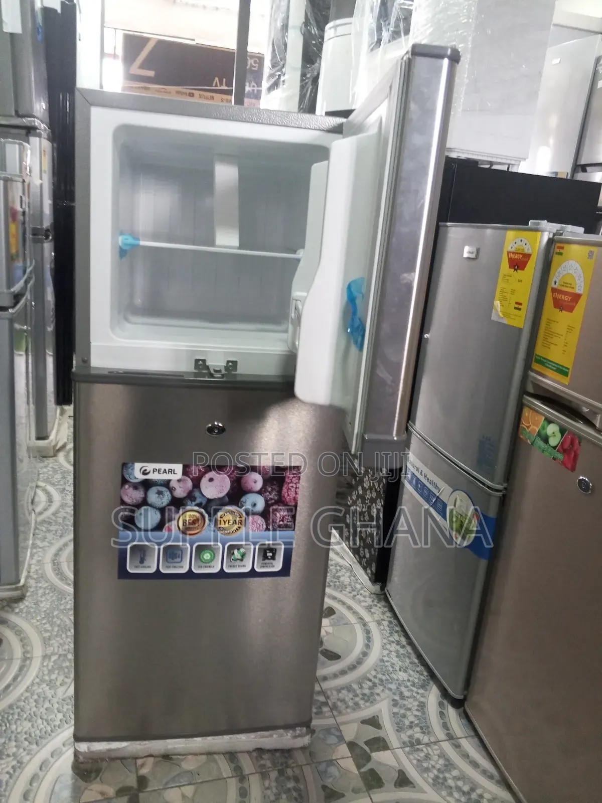 Compact Cooling Pearl Fridge 108l