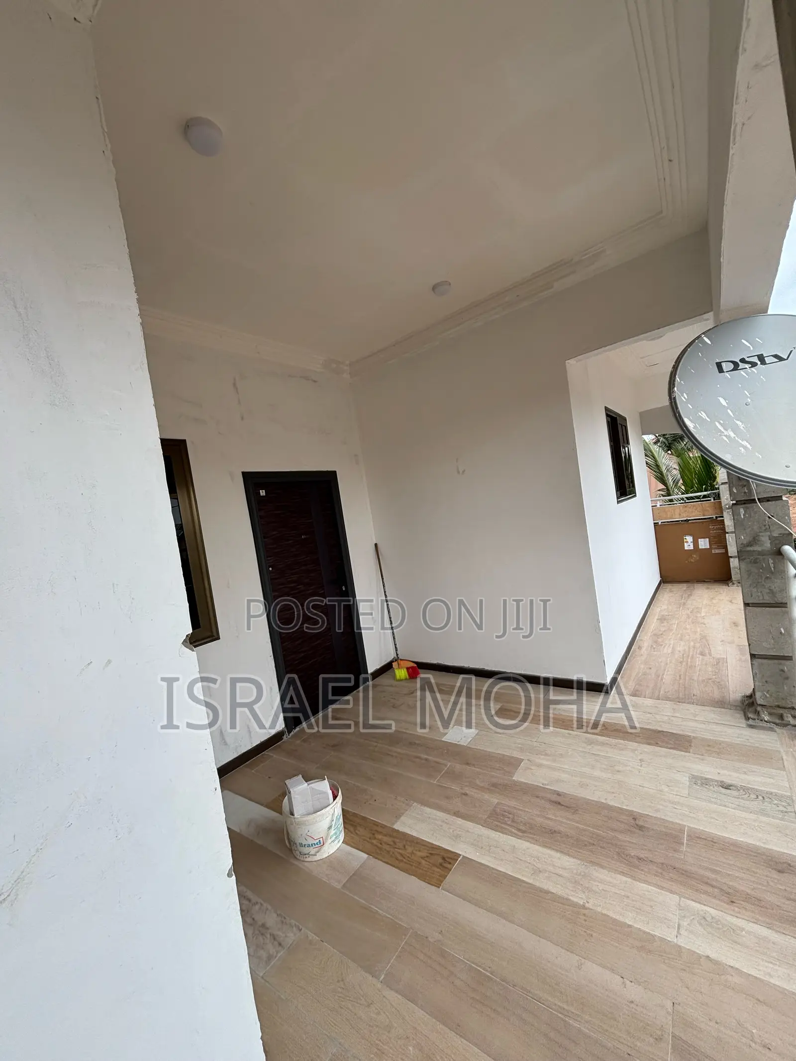 Chamber and Hall Sc Adenta Foster Home