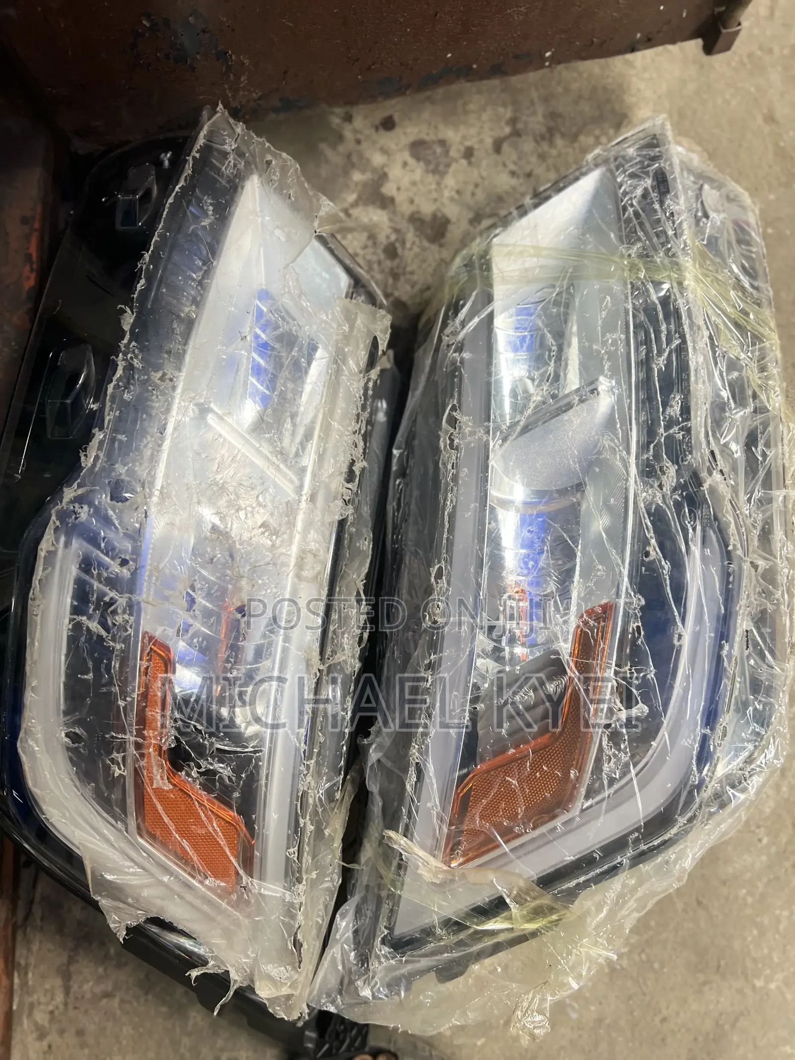Ford Explorer 2017 Headlight