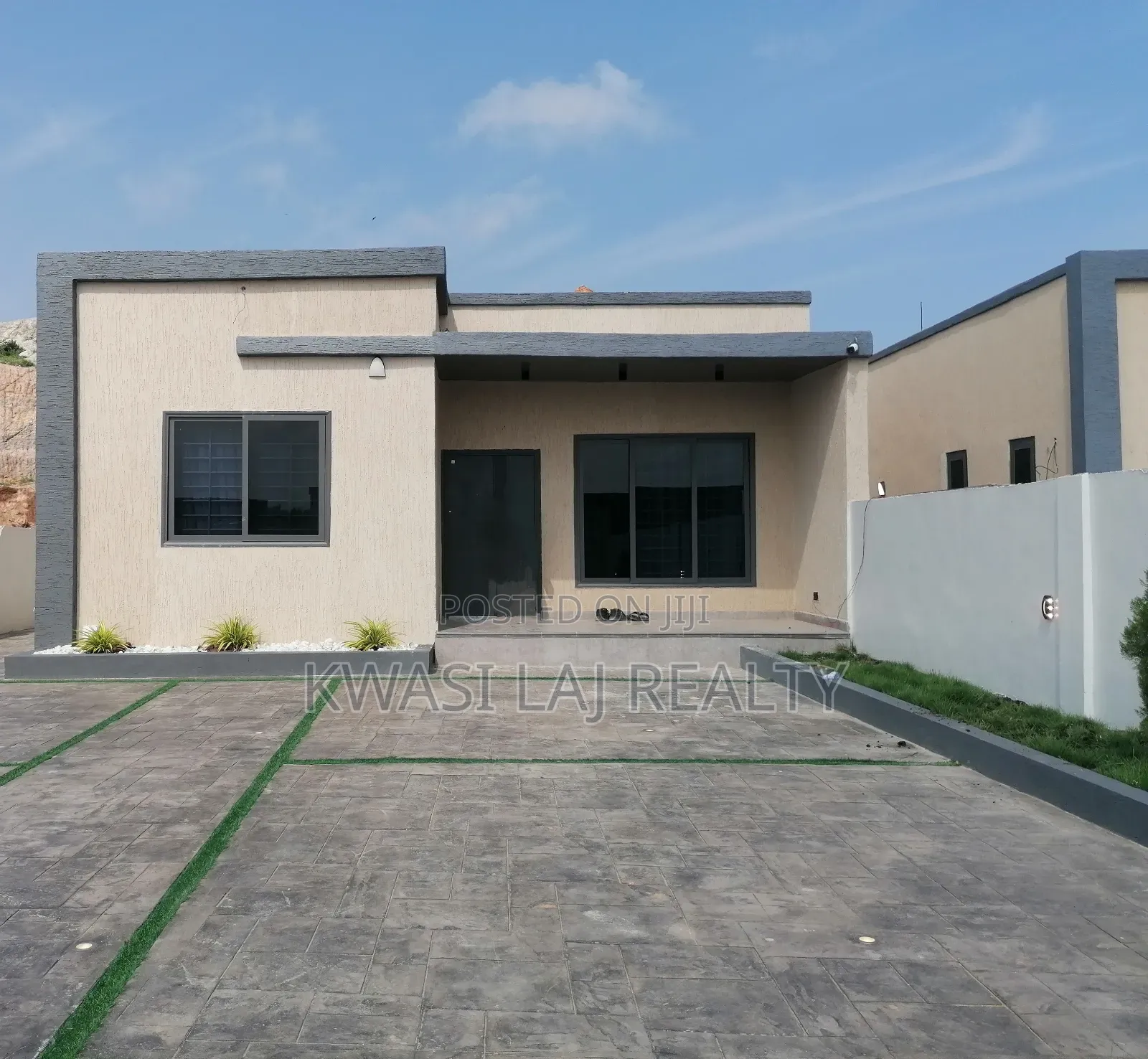 2bdrm House in Bortianor Hills, Weija for sale