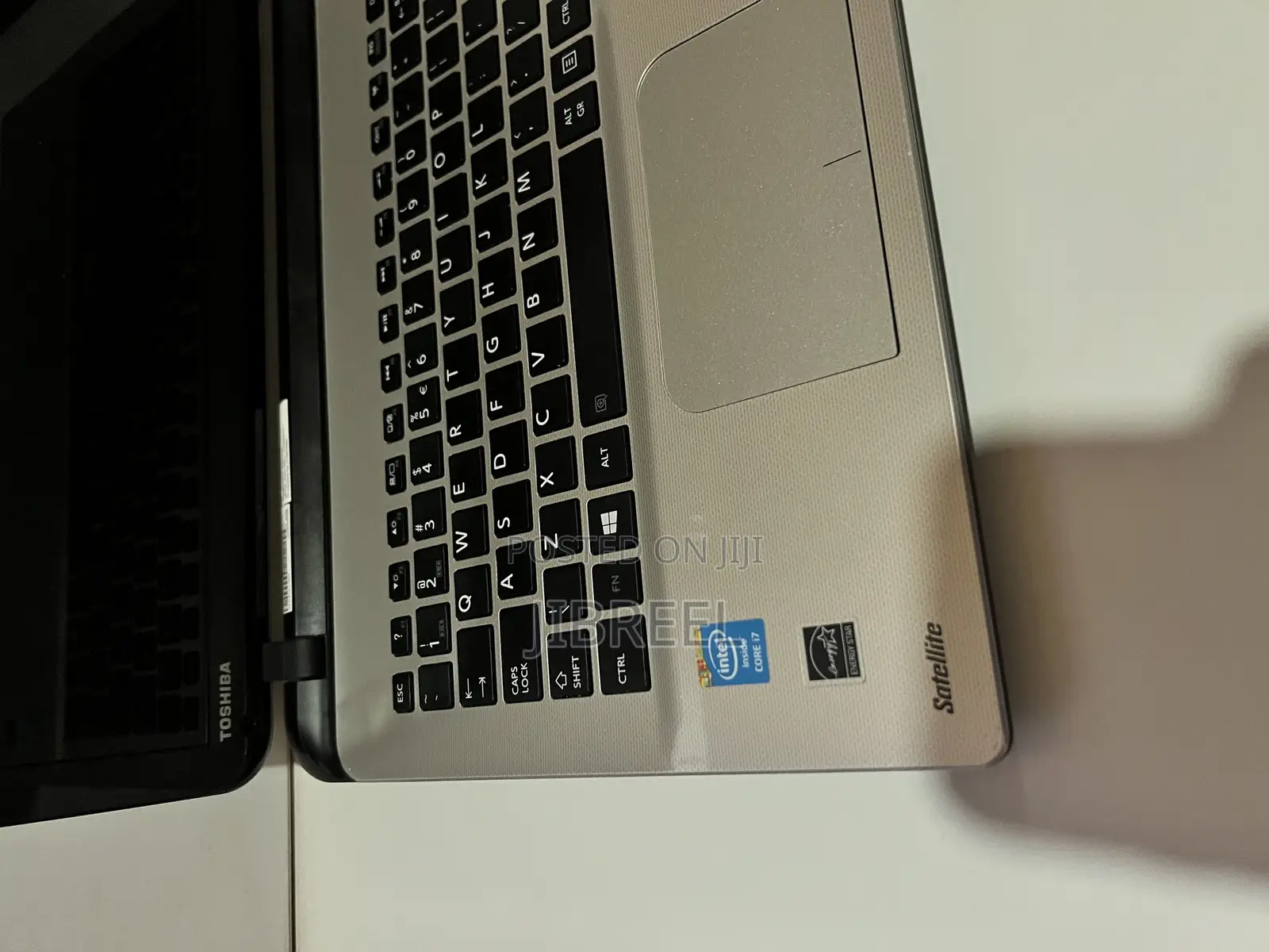 Laptop Toshiba Satellite C55 8GB Intel Core I7 SSD 256GB