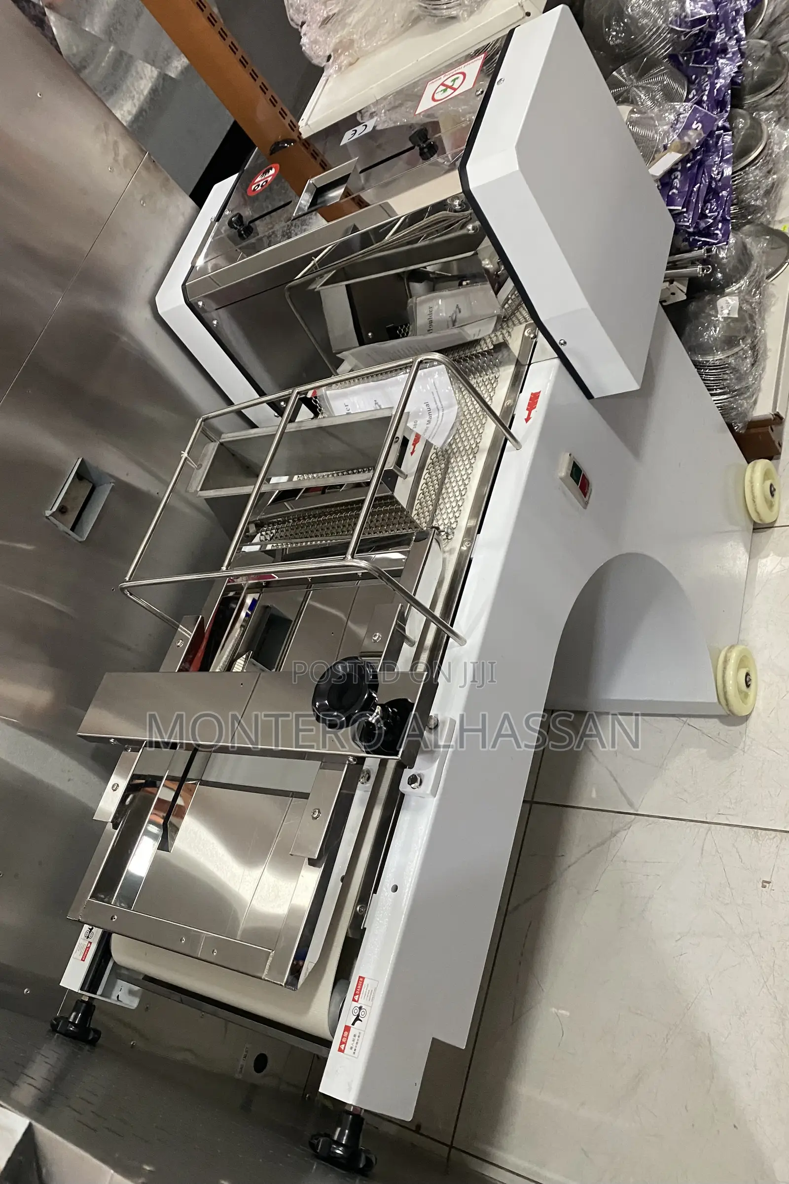Bread Moulder Machine