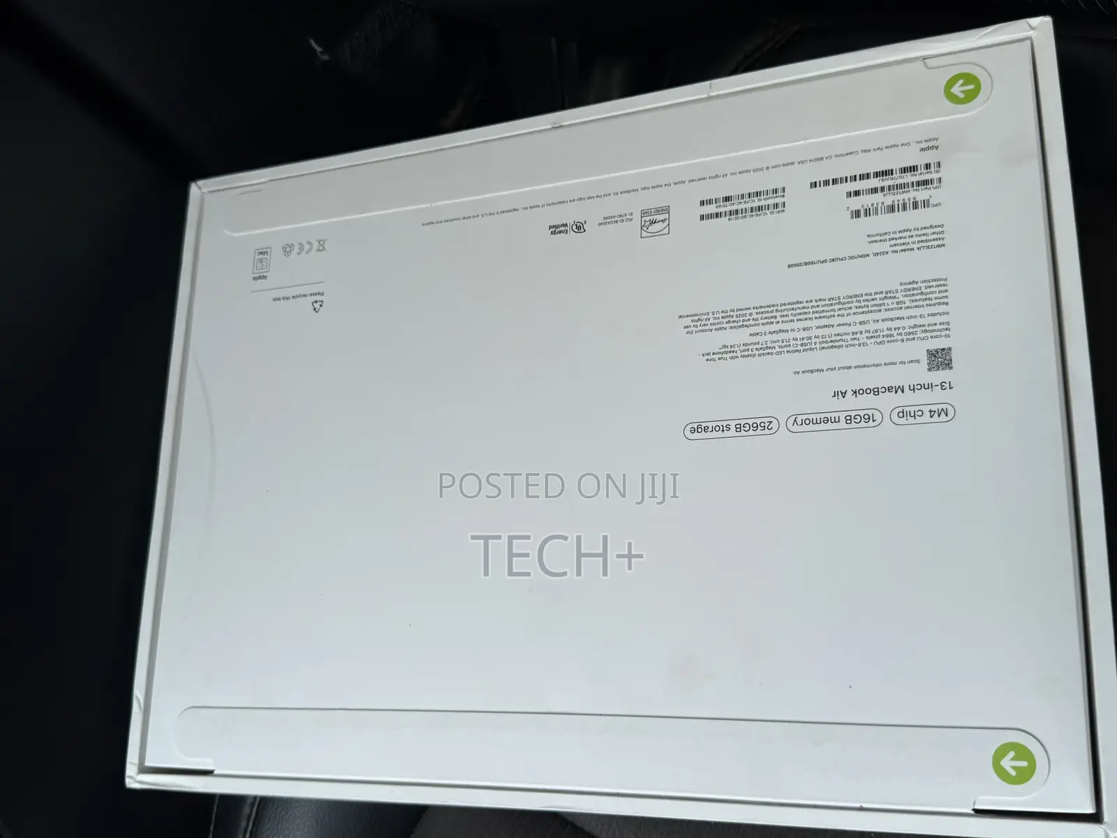 New Laptop Apple MacBook Air 2025 M4 13-Inch 16GB Apple M4 SSD 256GB
