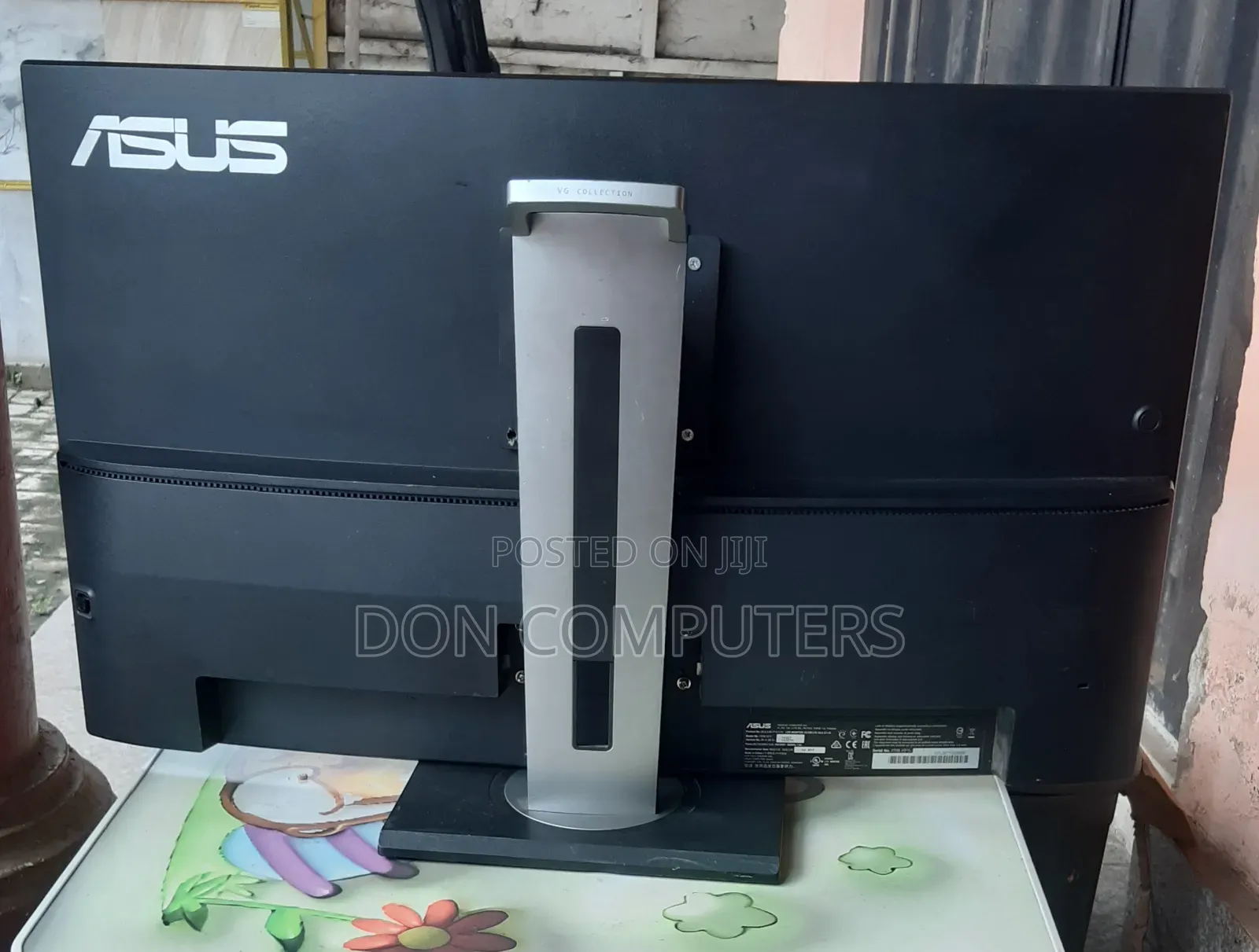 Asus 32 Inches Curved Monitor