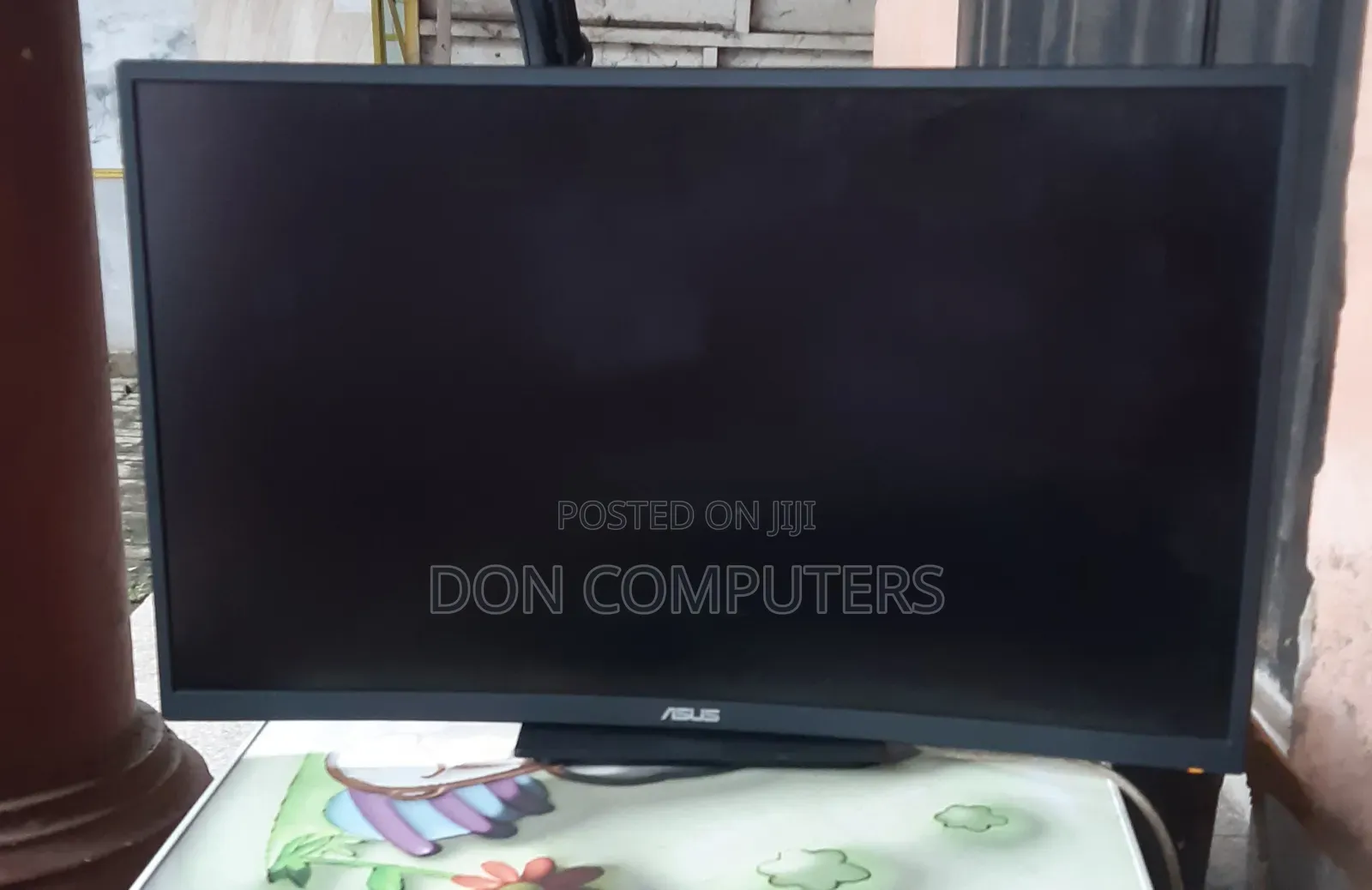 Asus 32 Inches Curved Monitor
