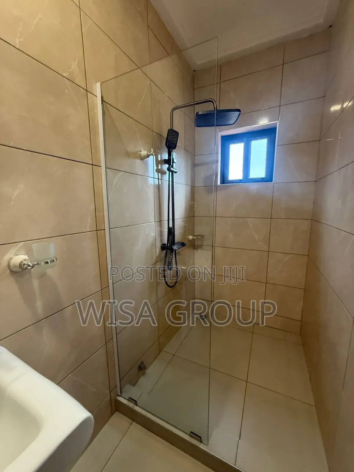 3bdrm Duplex in Wisa Group, Accra Metropolitan for rent