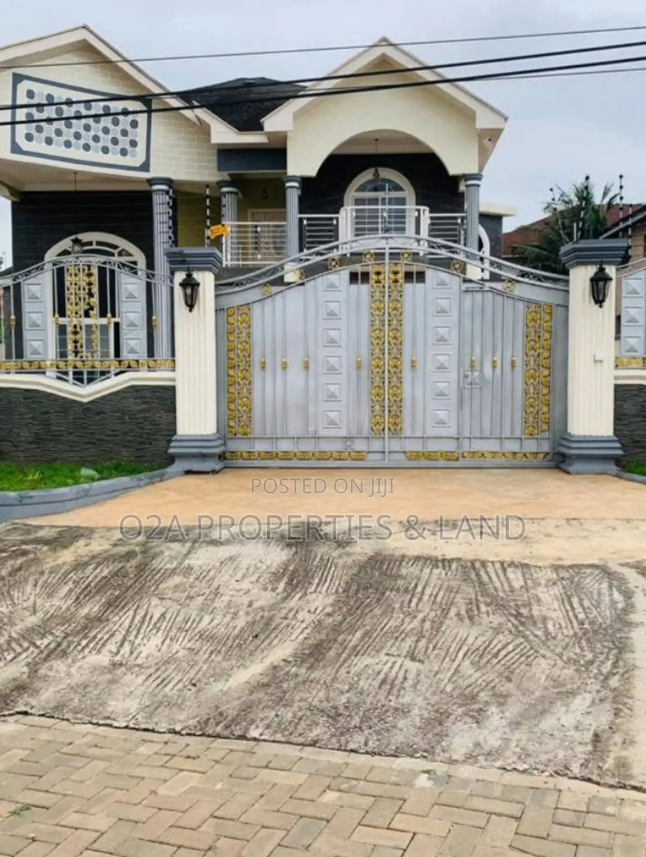 5bdrm House in East Legon (Near A&C for rent
