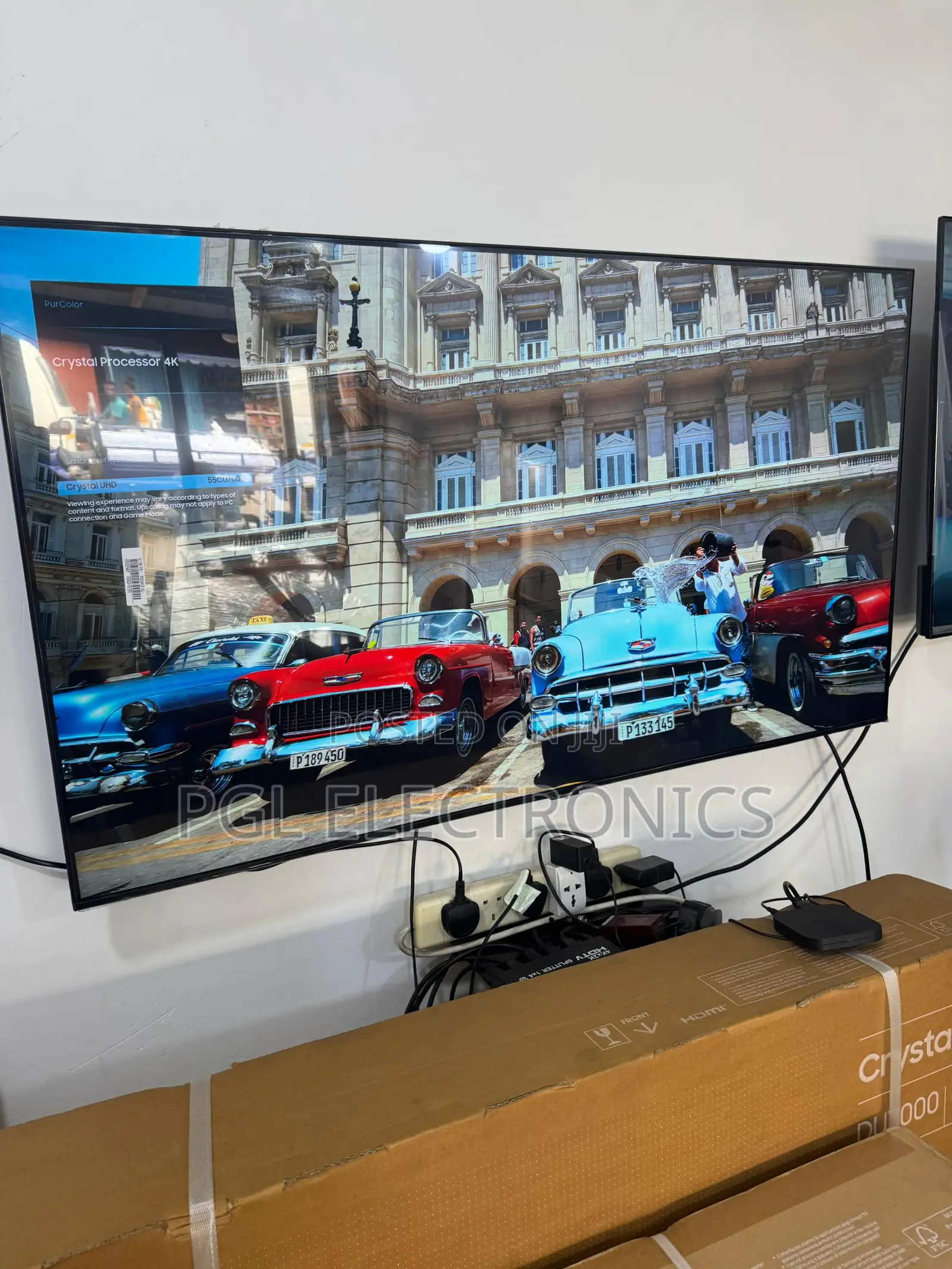 Samsung Fresh in Box 55" Crystal Uhd U8000f Smart Tv