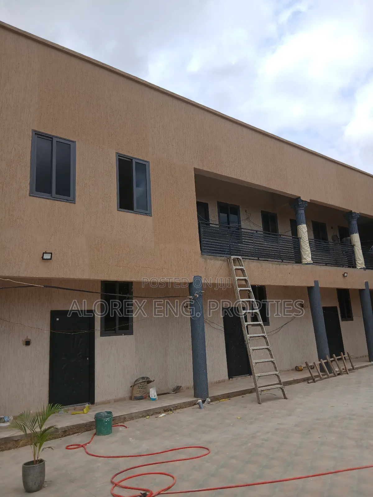 1bdrm Apartment in Single Self, Danfa for rent