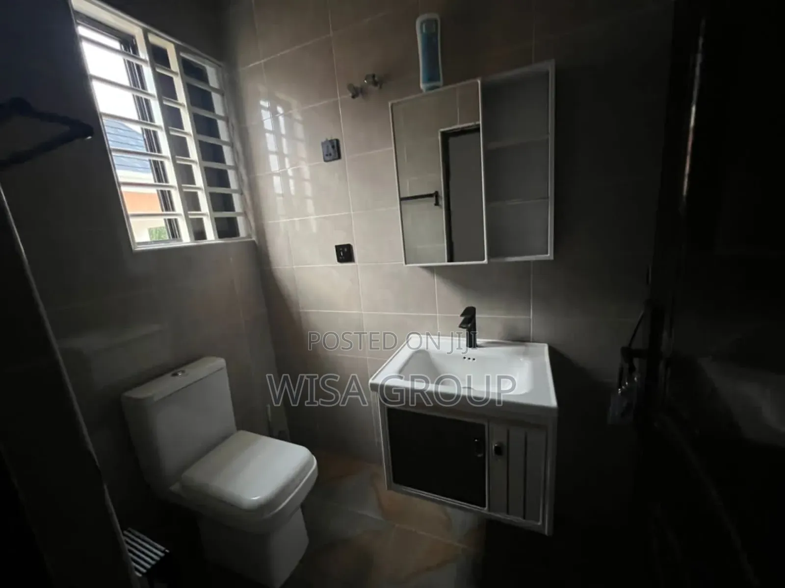 3bdrm Duplex in Wisa Group, Accra Metropolitan for sale