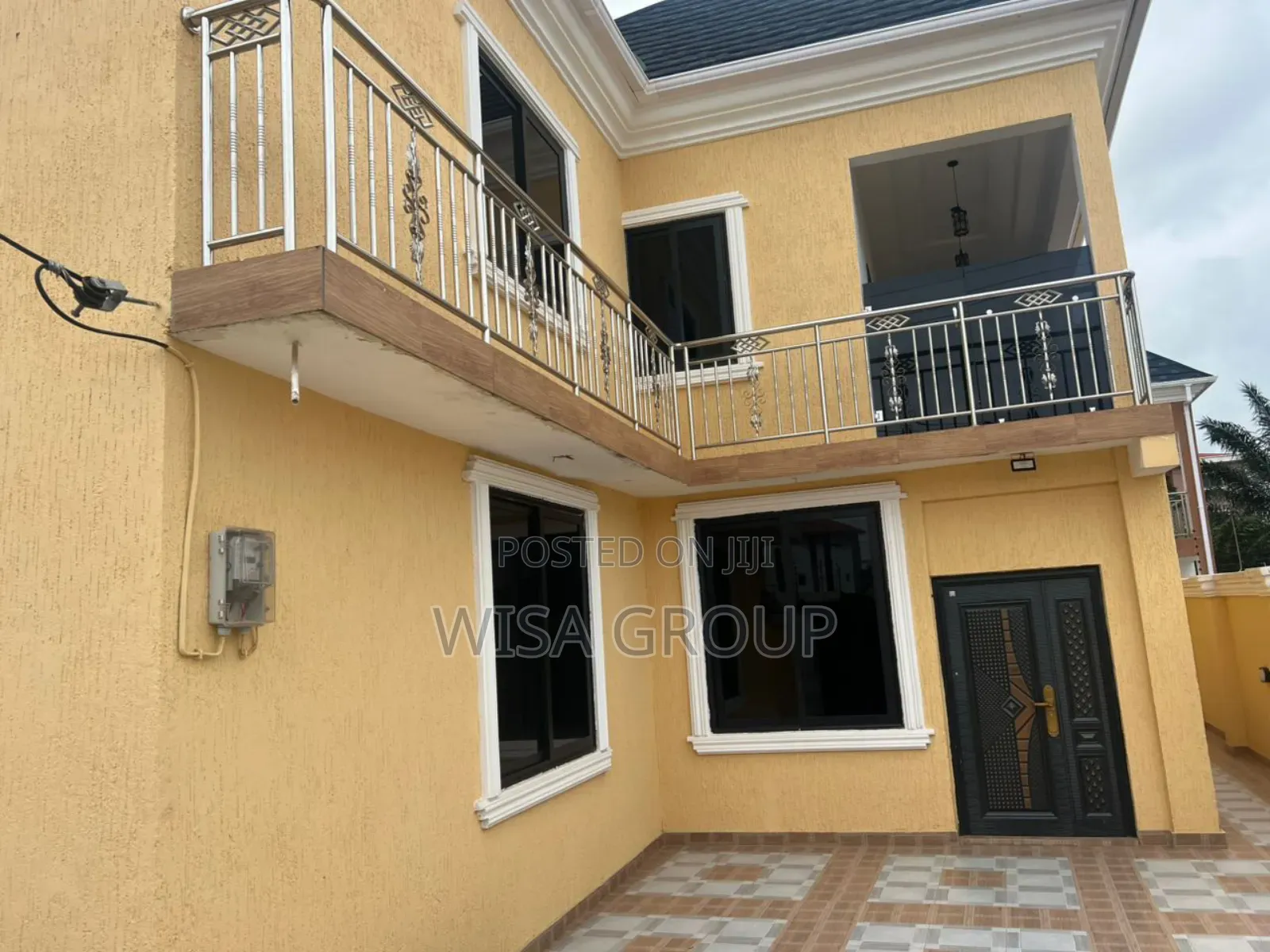 3bdrm Duplex in Wisa Group, Accra Metropolitan for sale