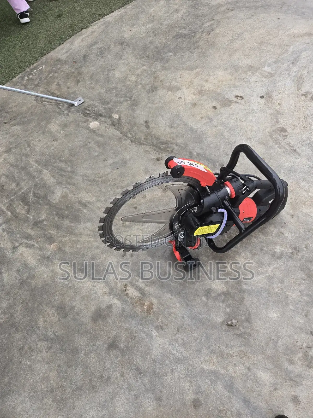 Wall Cutting Machines