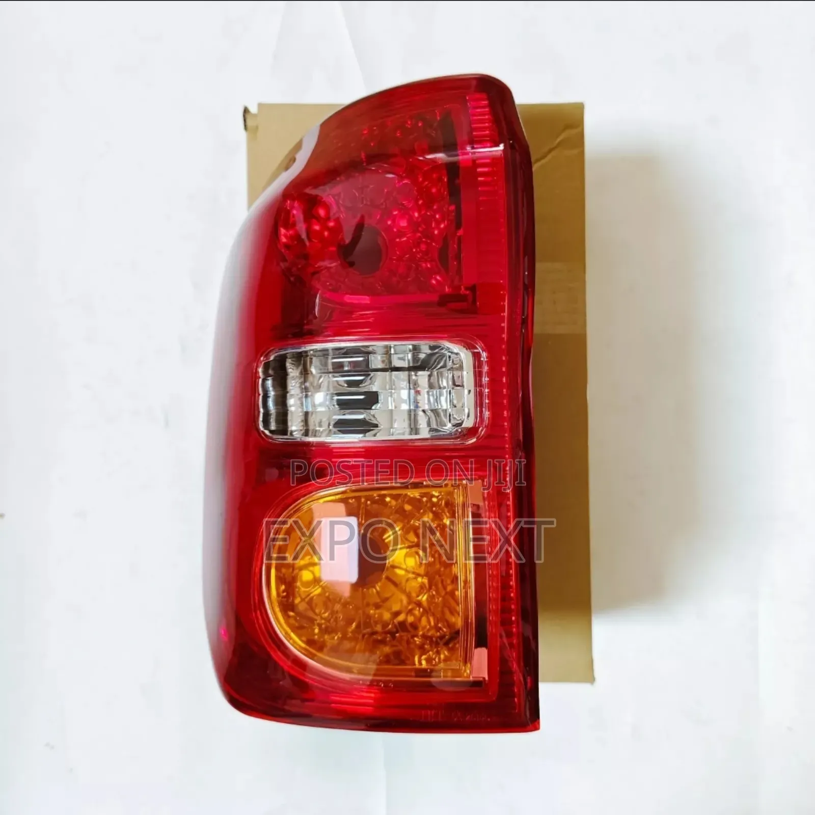Pair Taillight Left & Right For Toyota Rav4 2004 2005