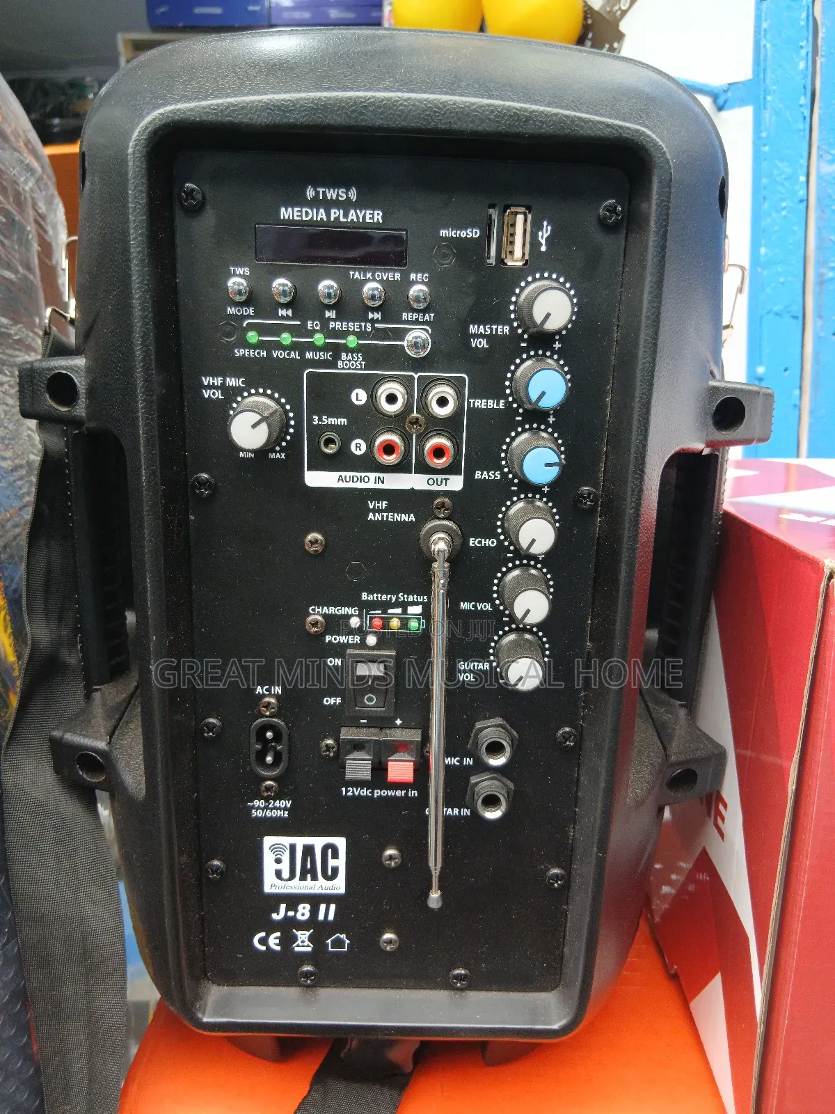 Jac 8" Rechargeable Speakers