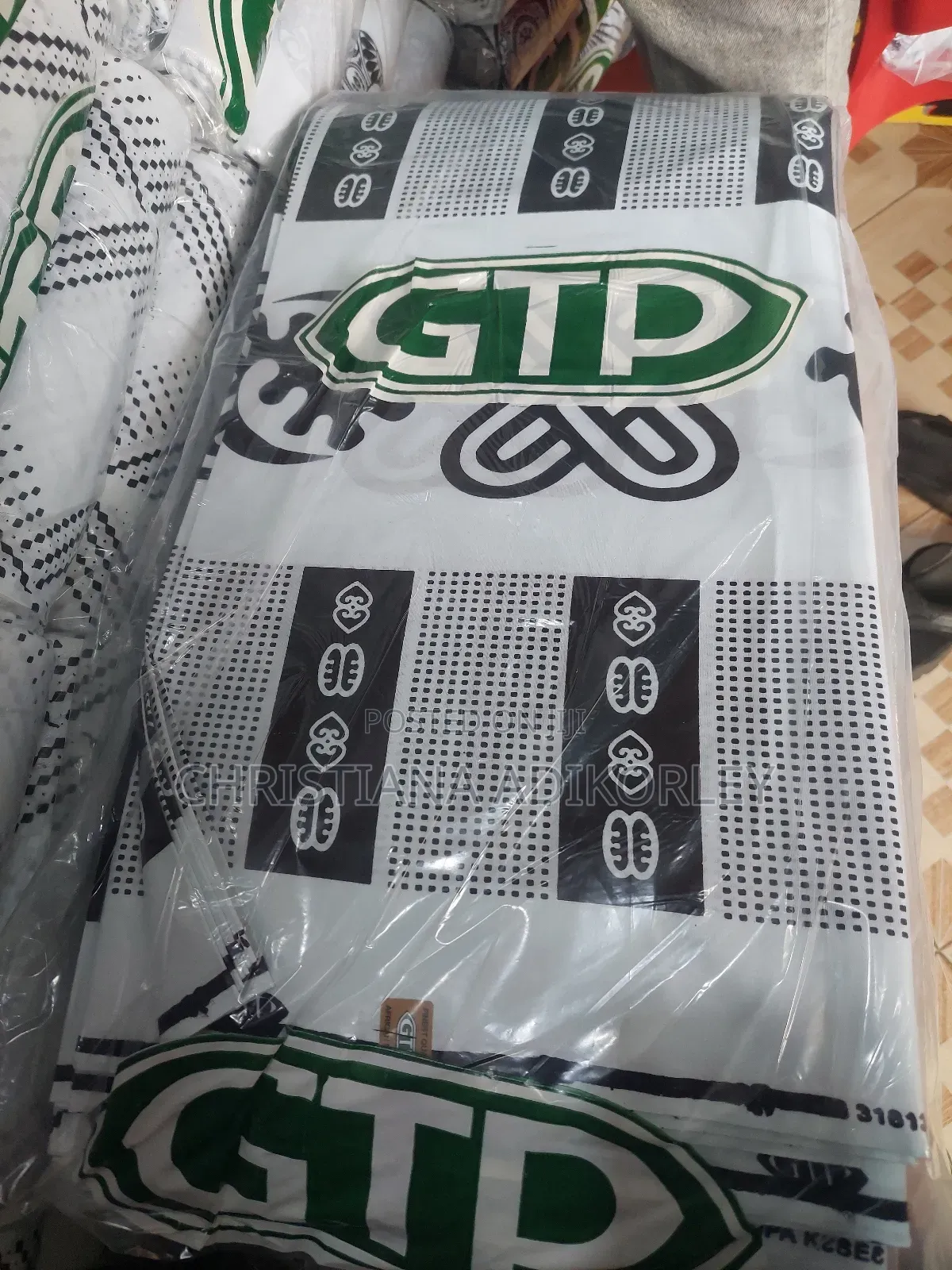 Gyenyame Ankara White.