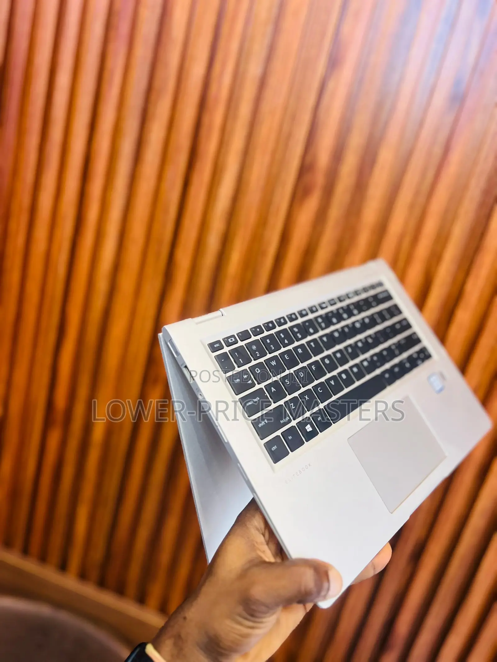 New Laptop HP EliteBook x360 1030 G2 8GB Intel Core i5 SSD 256GB